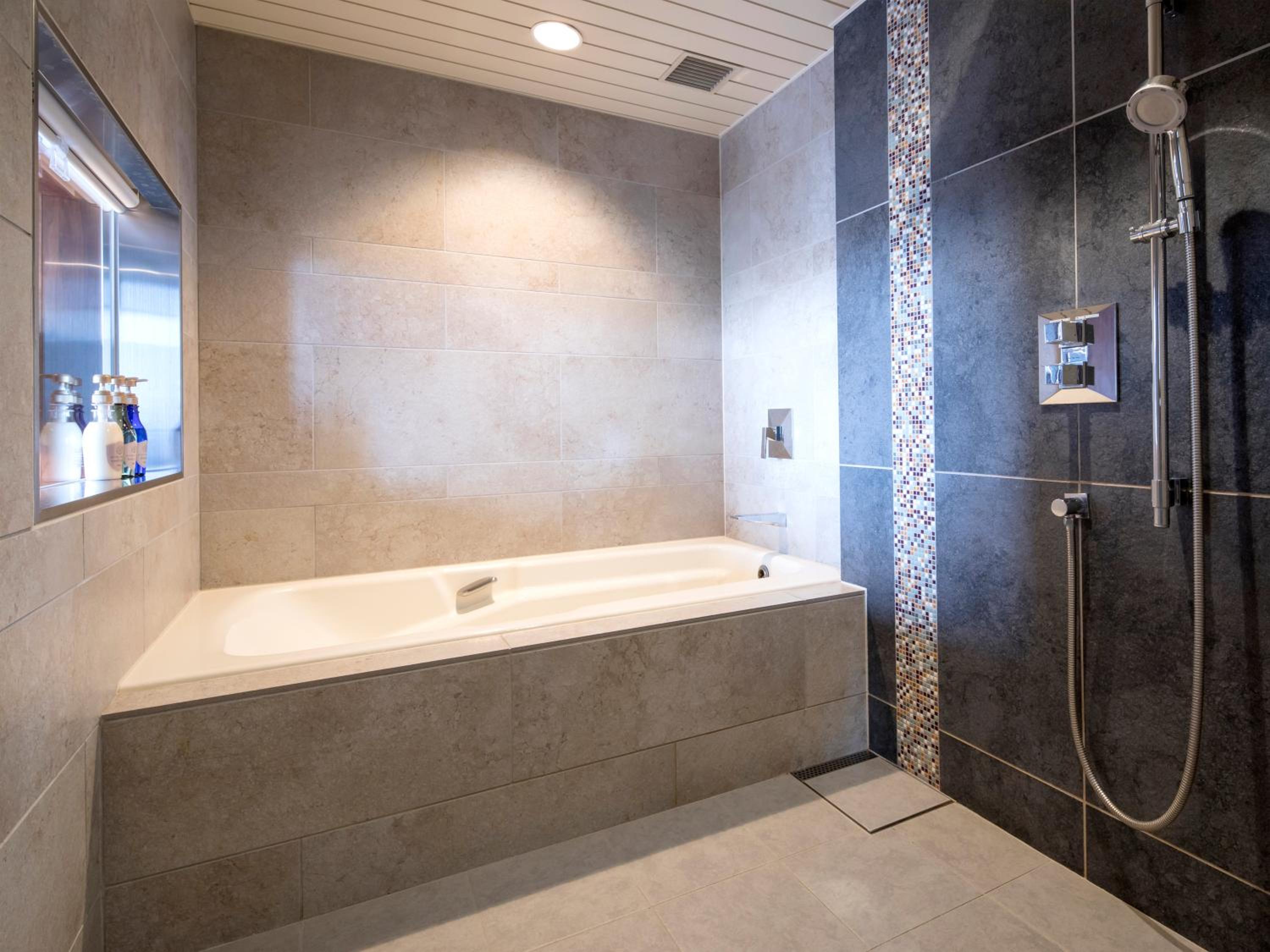 Premier Suite - Non-Smoking - Photo 4