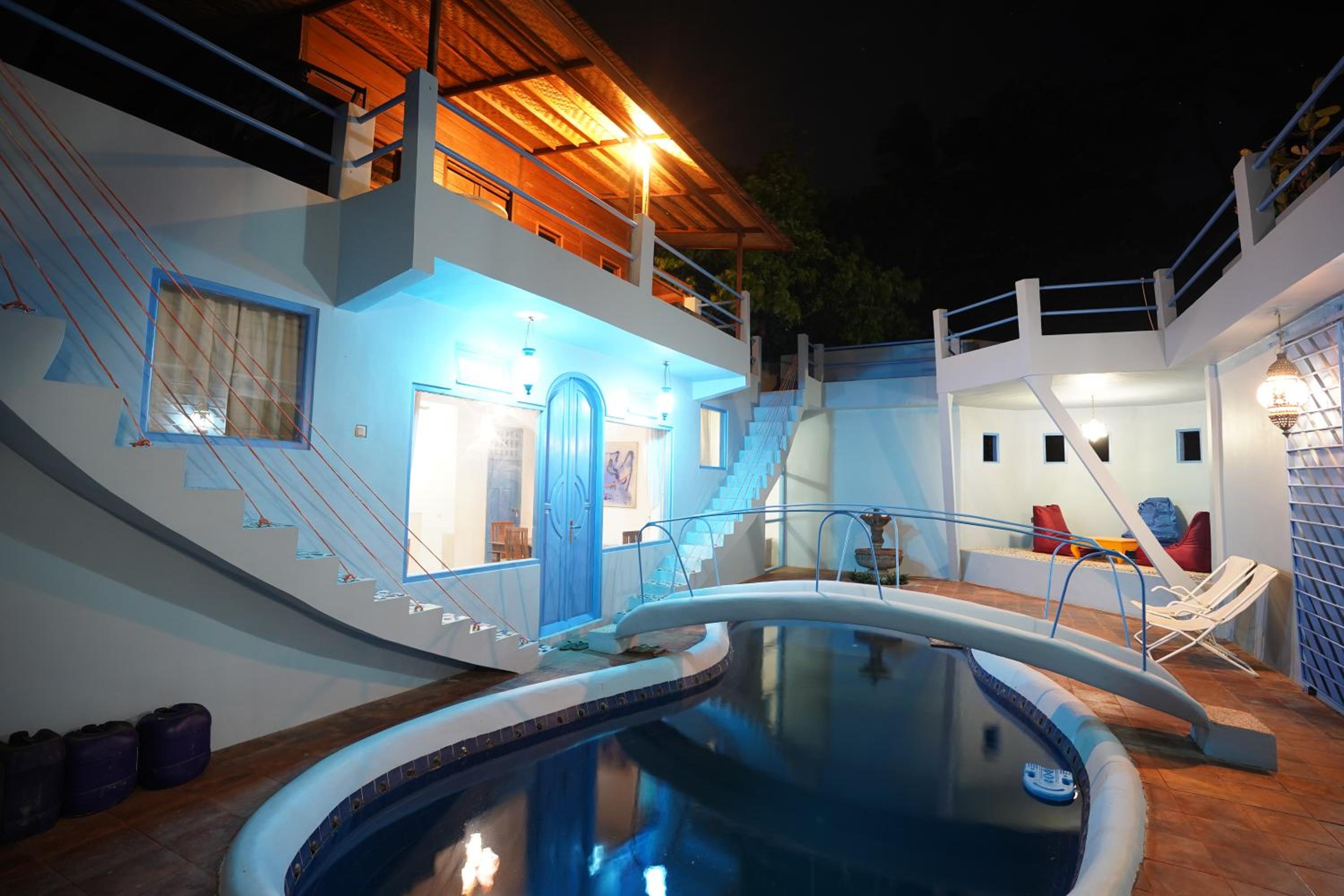 Villa photo 3