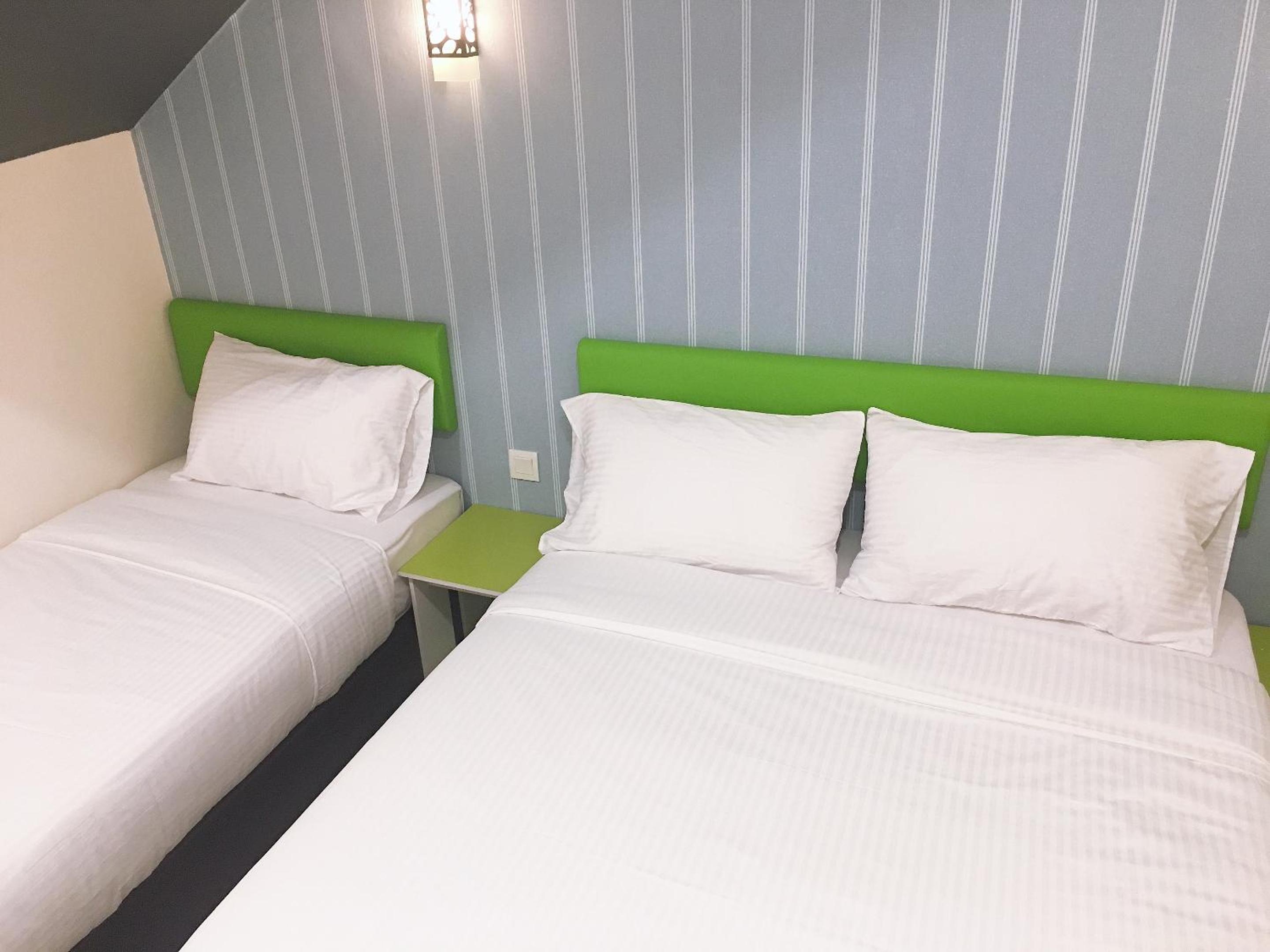 Triple Room with Shared Bathroom