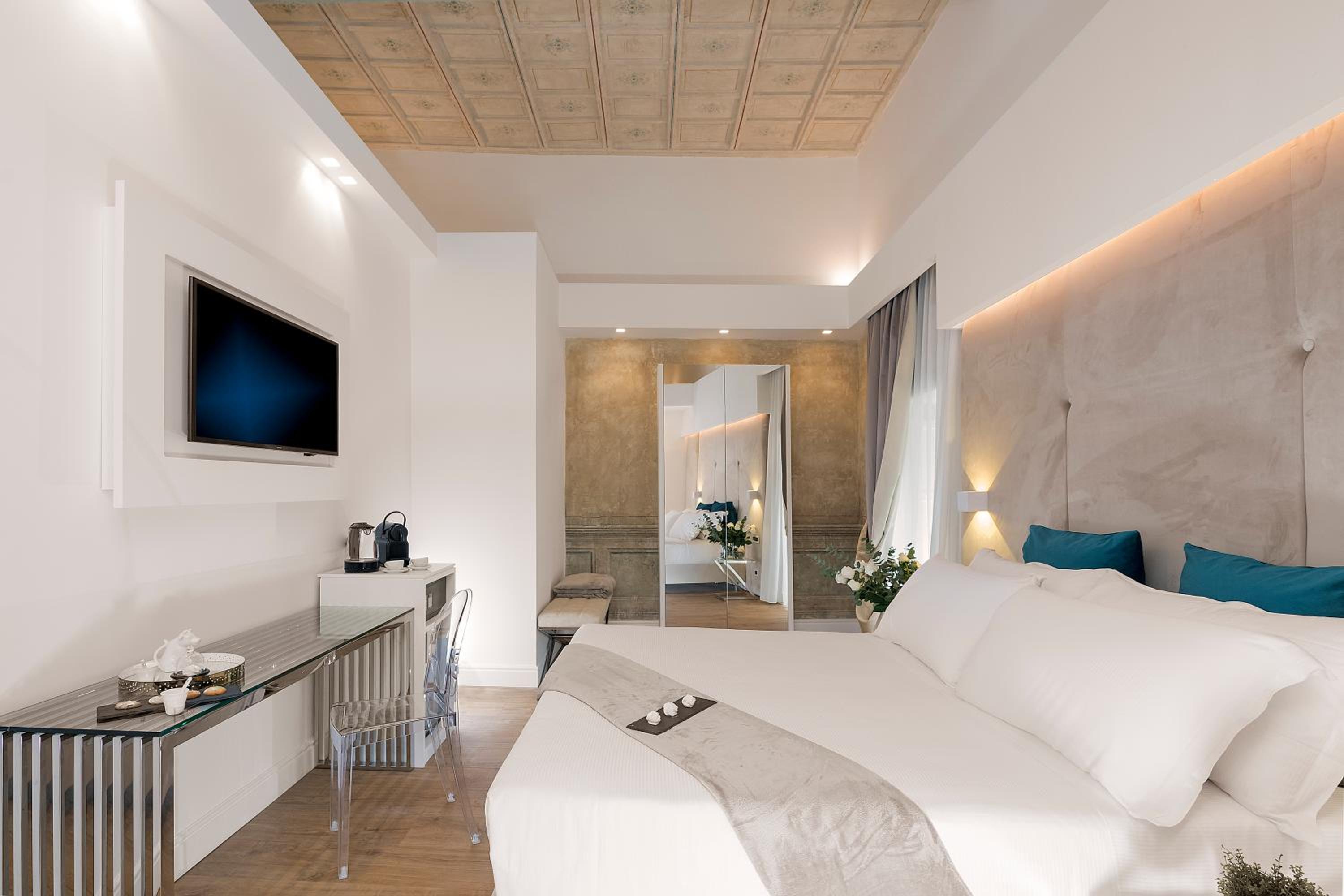 Superior Double or Twin Room photo 1