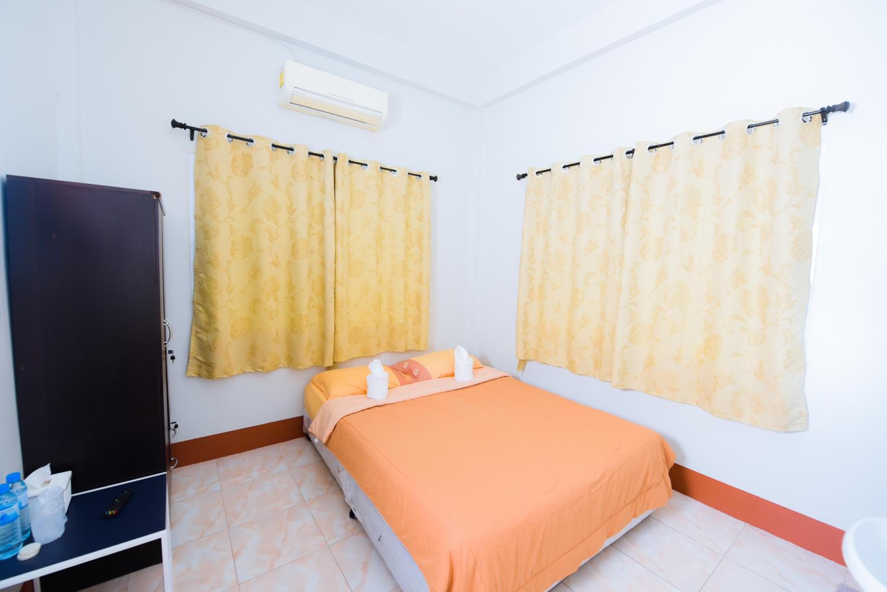 Economy Double Room photo 1