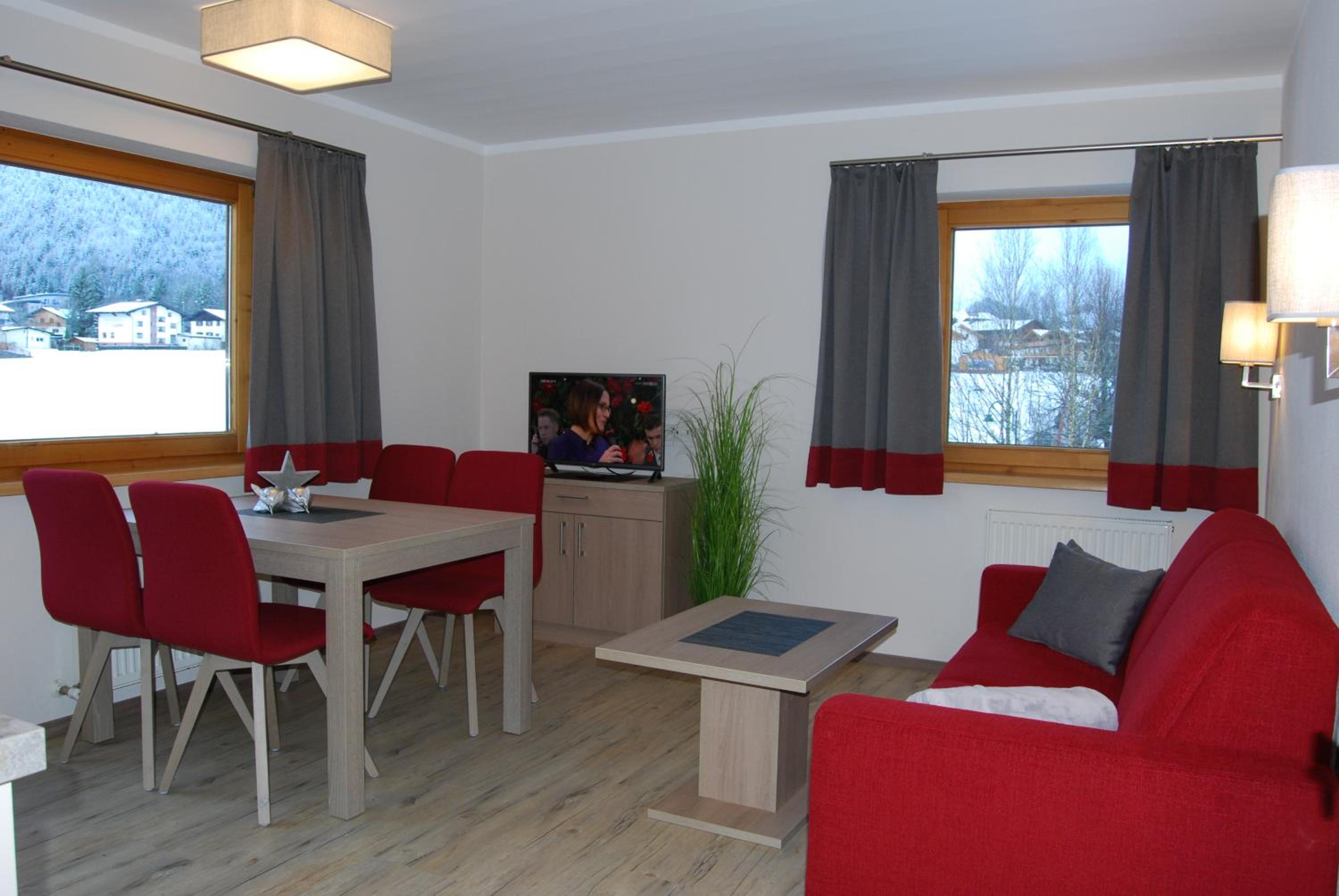 Apartment with Balcony and Mountain View photo 1