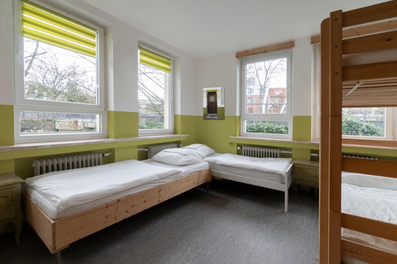 Bed In 6-Bed Mixed Dormitory Room photo 1