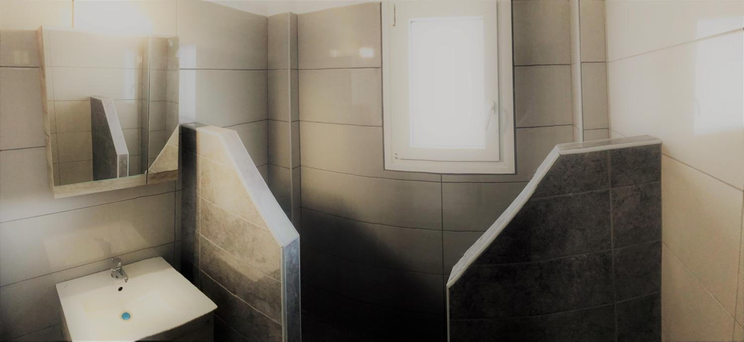 Double or Twin Room - Photo 17
