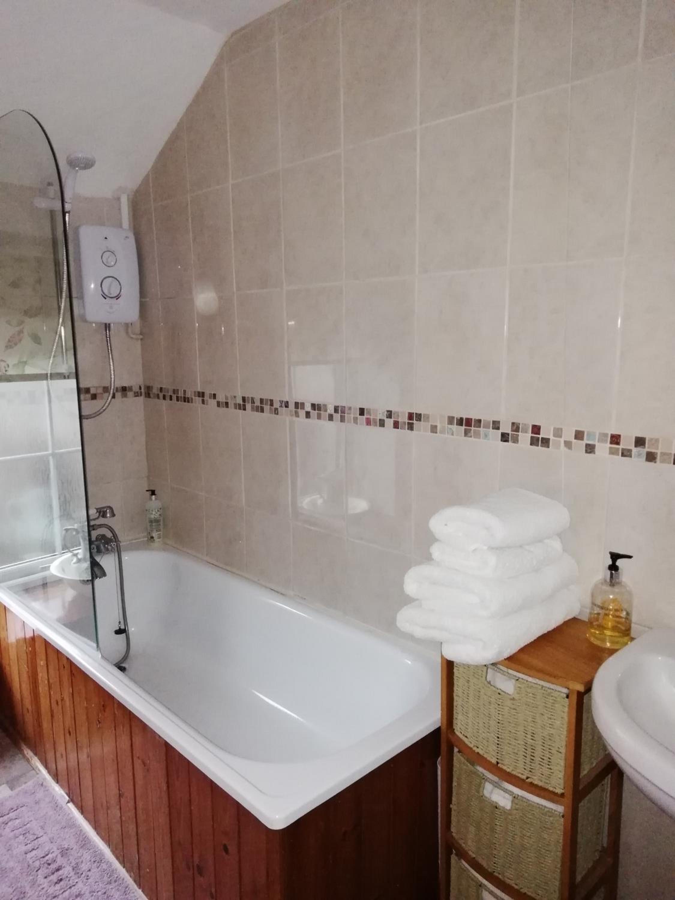 Double Room with Private Bathroom photo 2