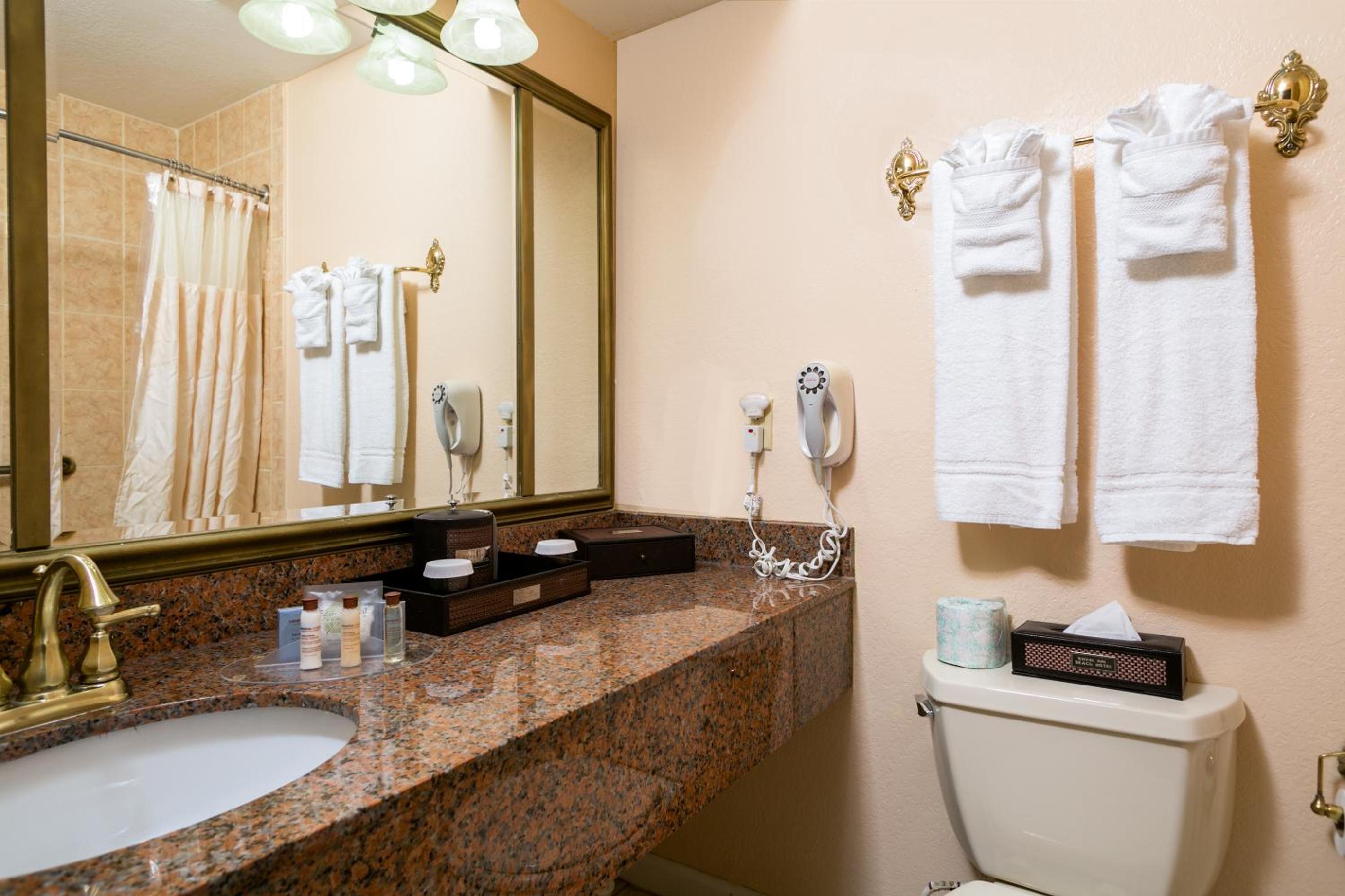 Double Room with Two Double Beds and Sunset View, Balcony - Photo 7