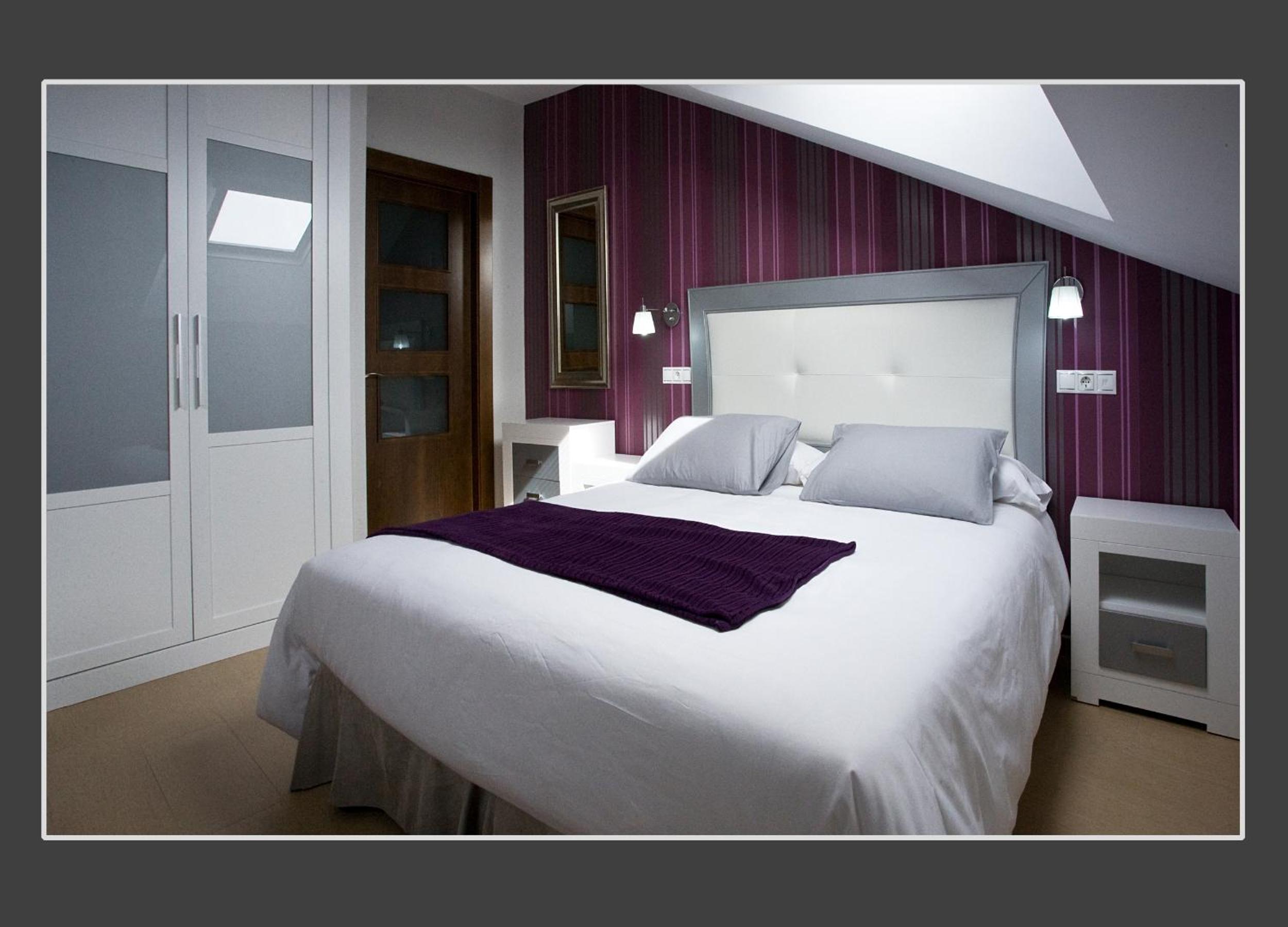 Superior One-Bedroom Apartment - Photo 24