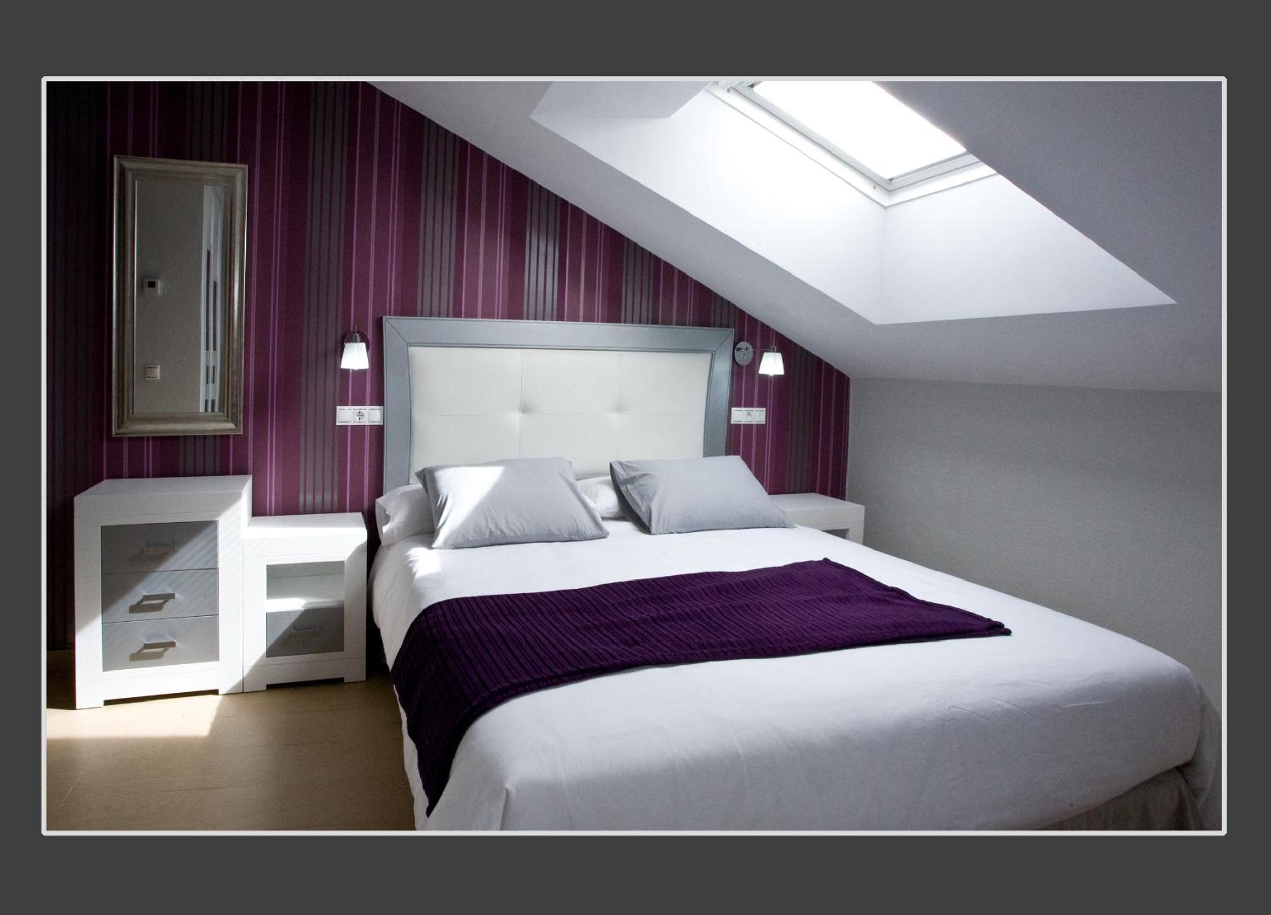 Superior One-Bedroom Apartment - Photo 25