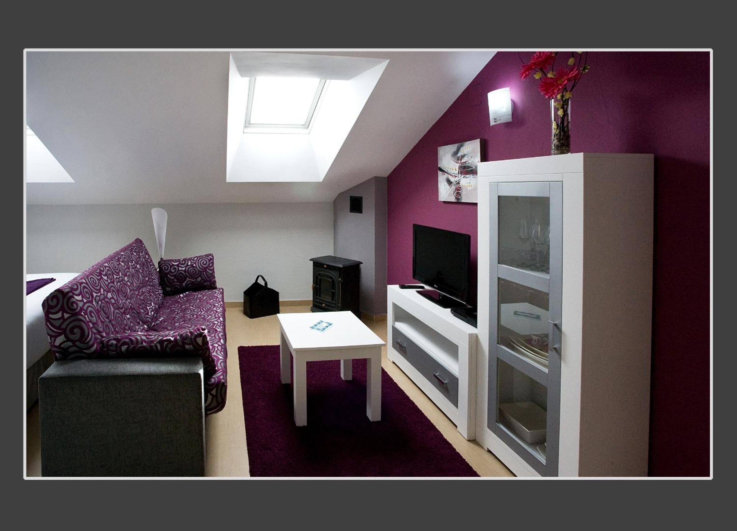 Superior One-Bedroom Apartment - Photo 27
