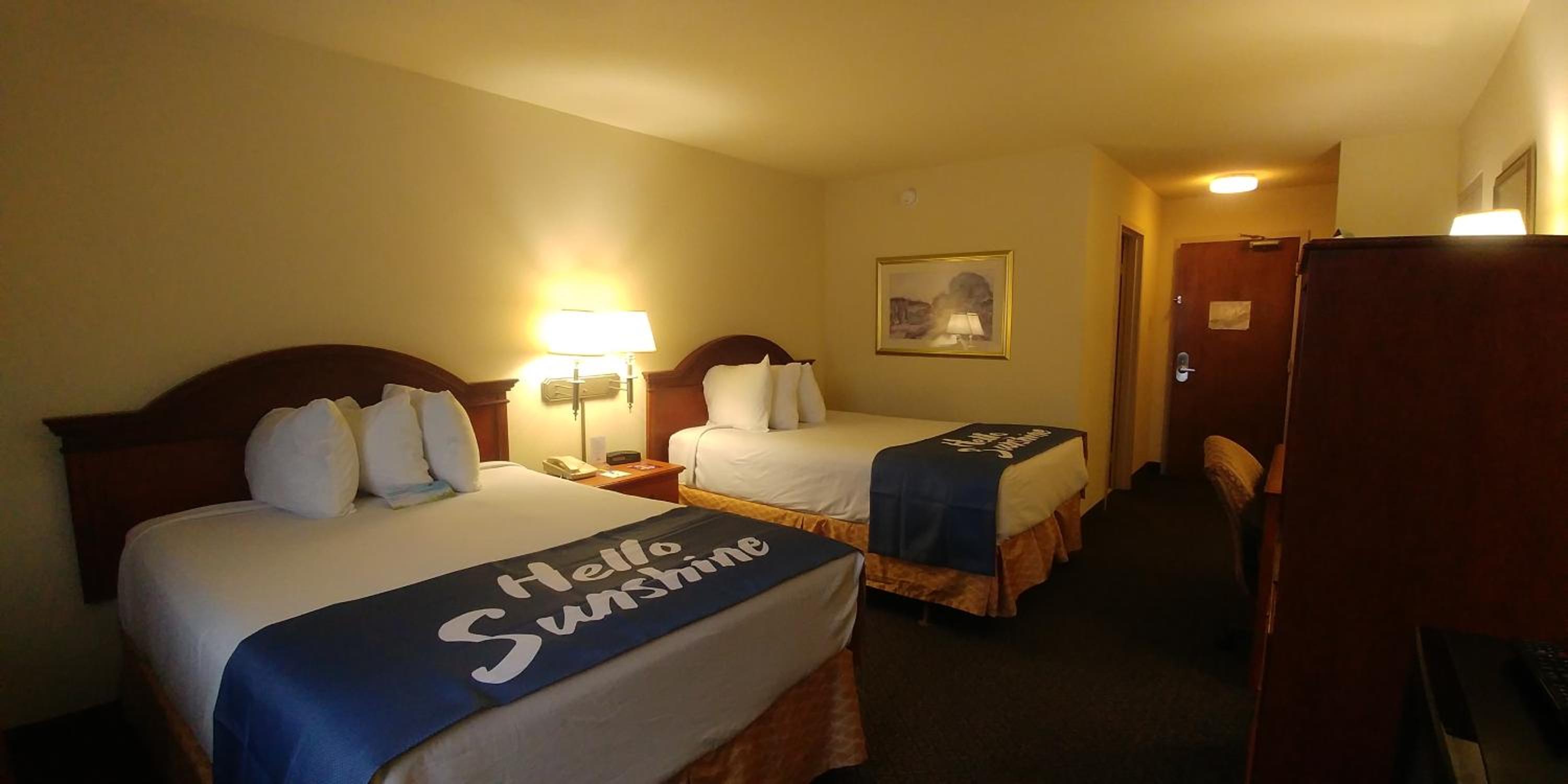 Double Room with Two Double Beds - Non-Smoking photo 2