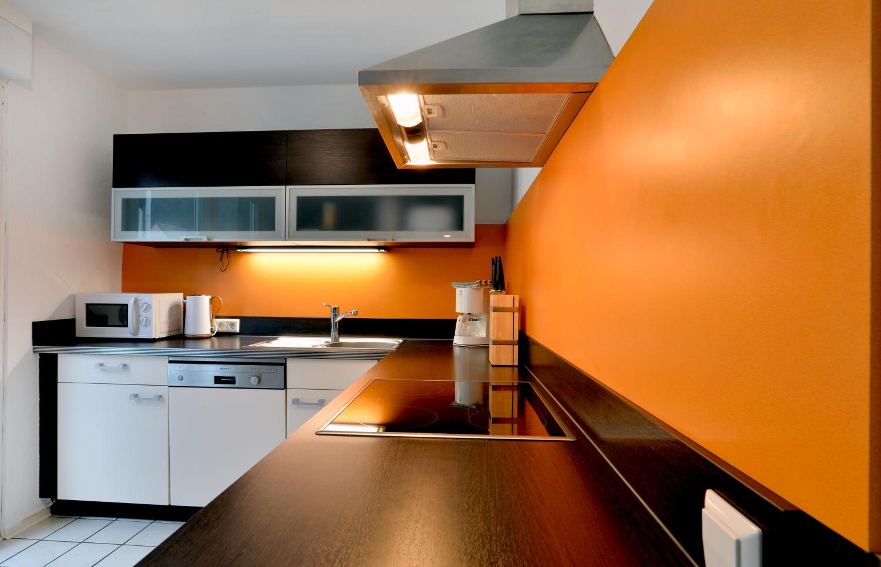 Two-Bedroom Apartment - Photo 23