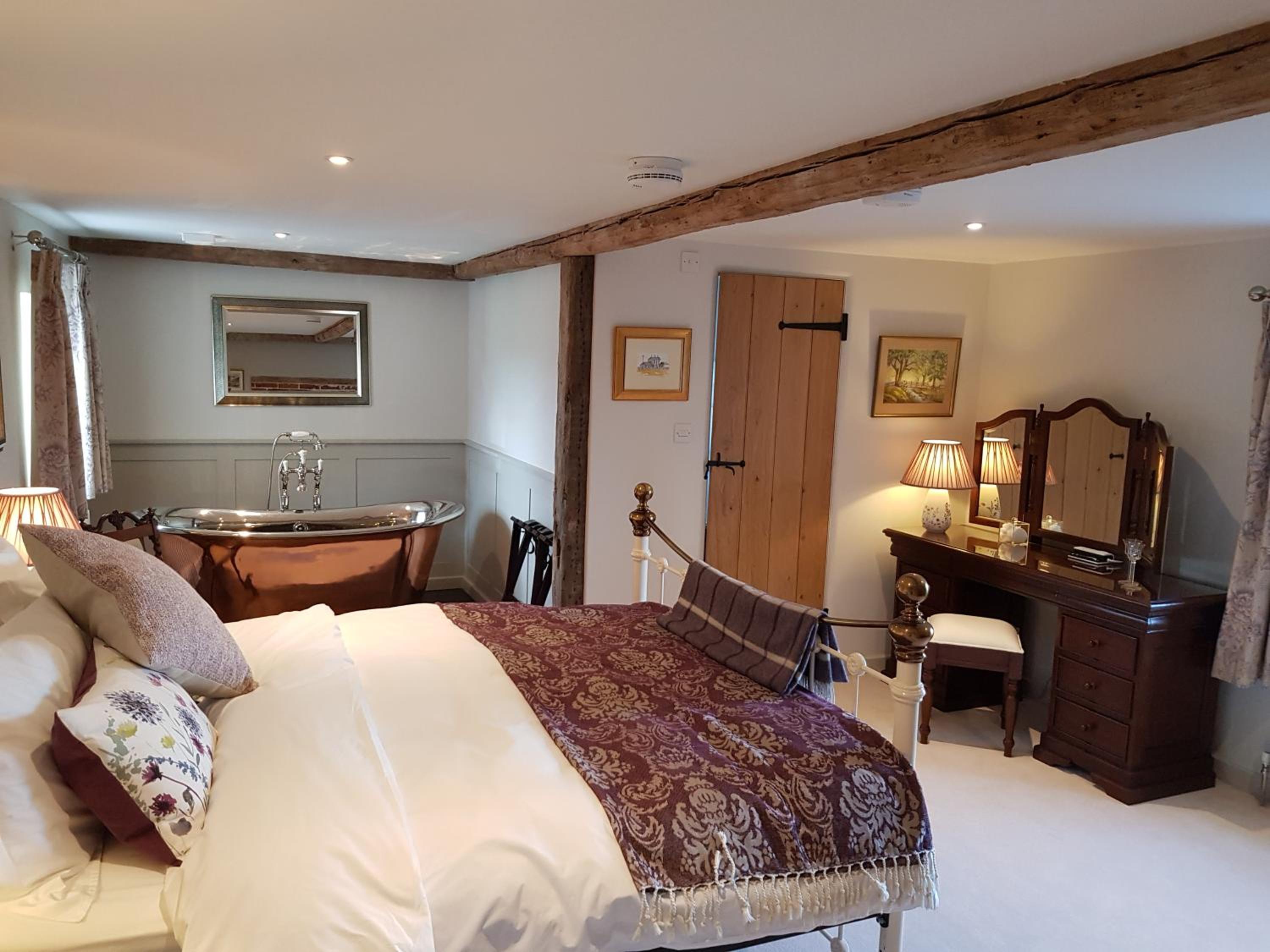 Superior King Room photo 1