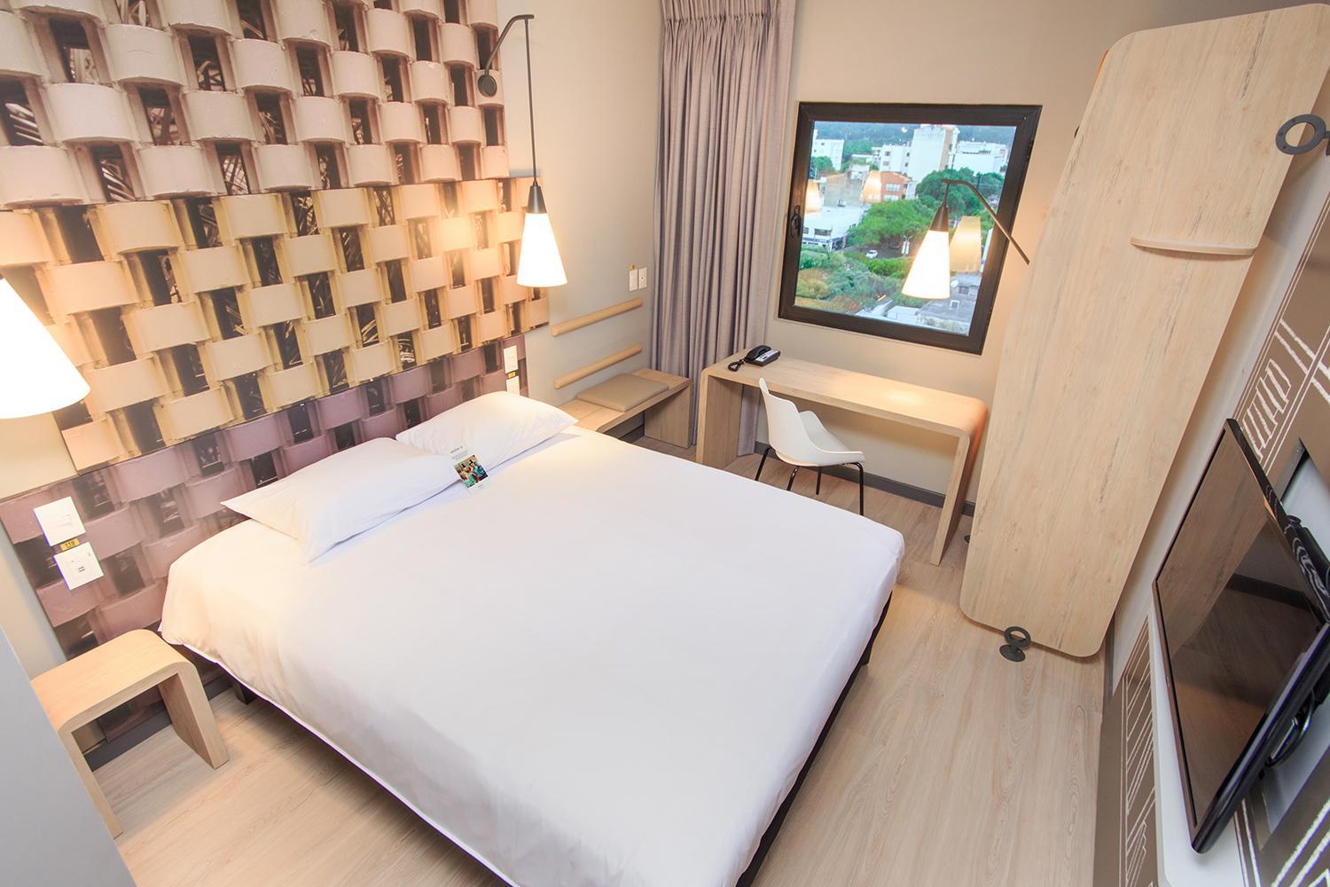 Standard Double Room - Photo 4