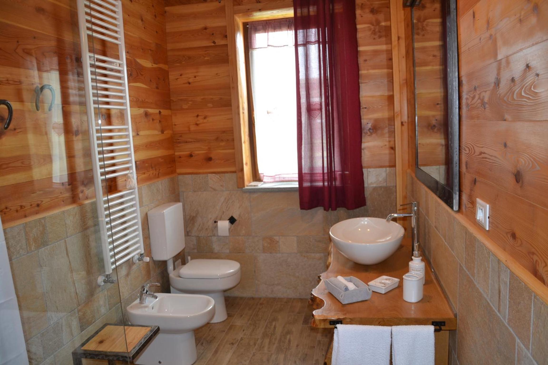 Double Room with Private Bathroom photo 3