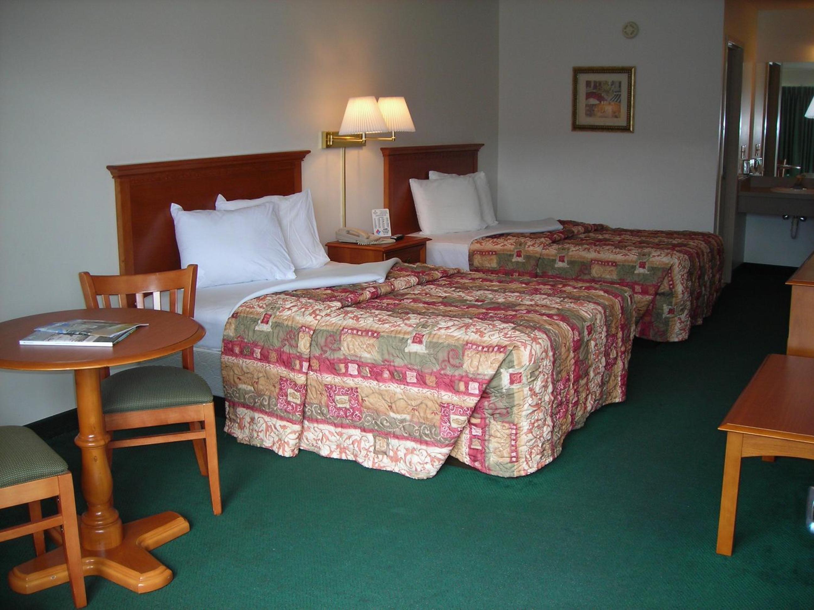 Deluxe Double Room with Two Double Beds - Photo 1