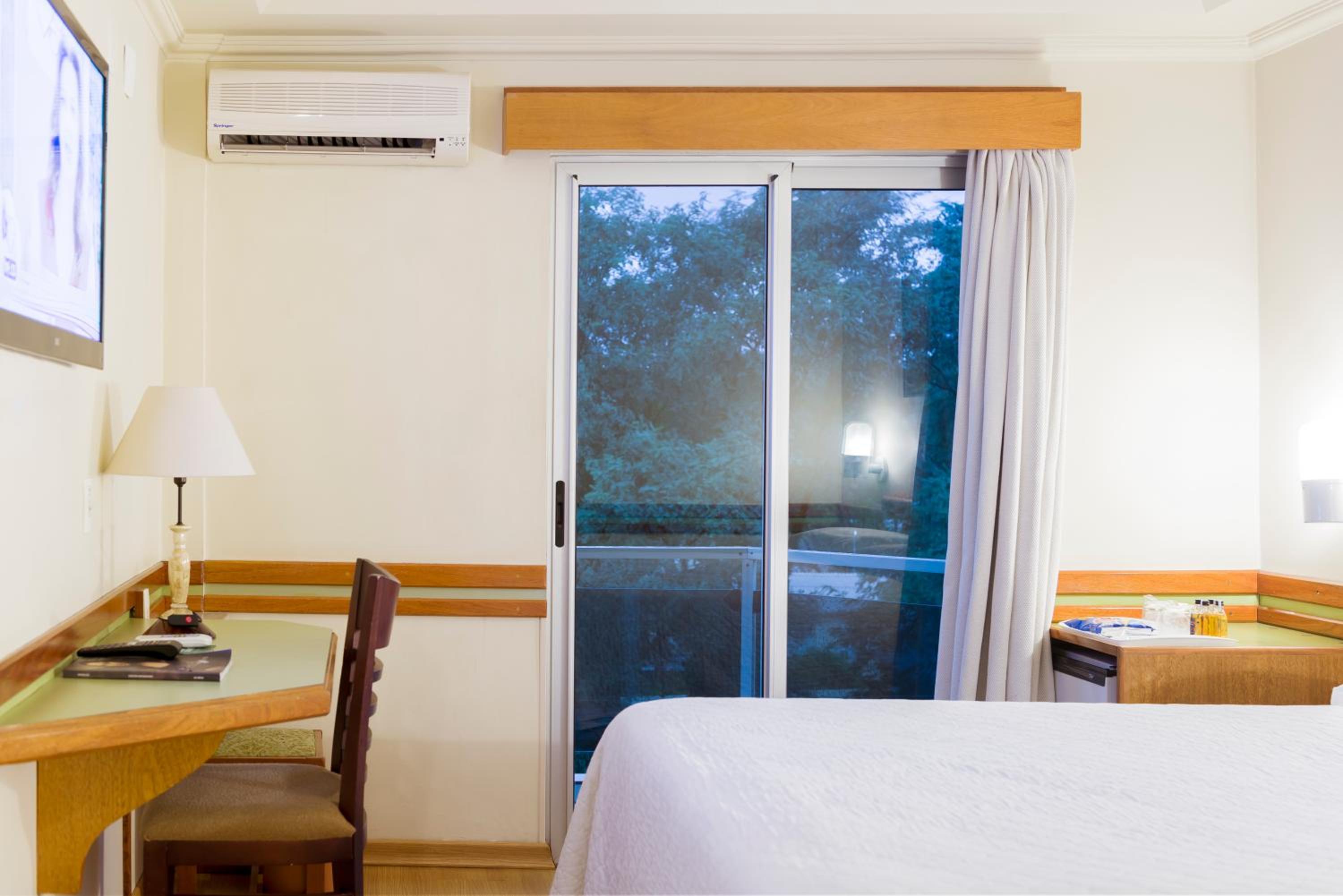 Standard Triple Room - Photo 2