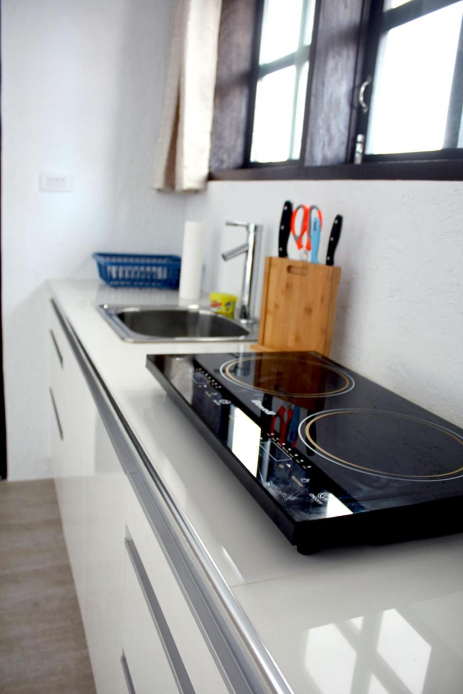 Studio with Balcony photo 2