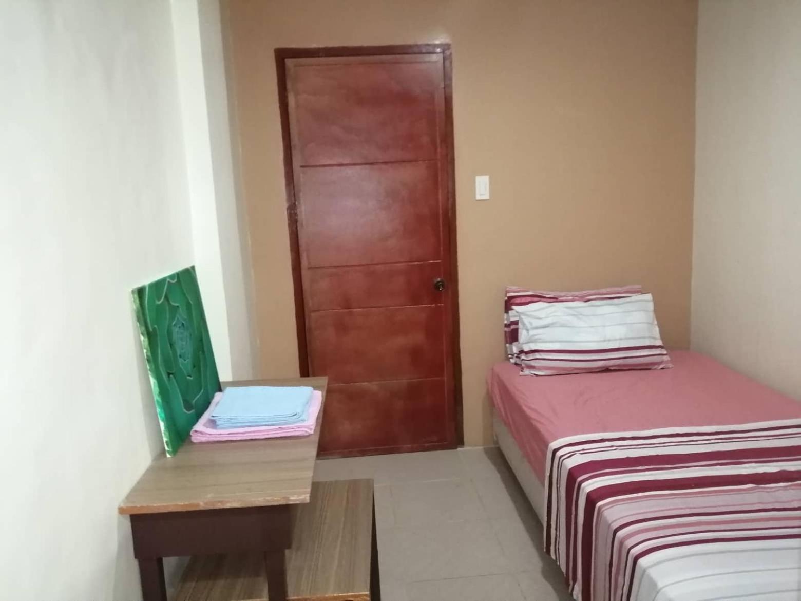 Budget Single Room photo 2