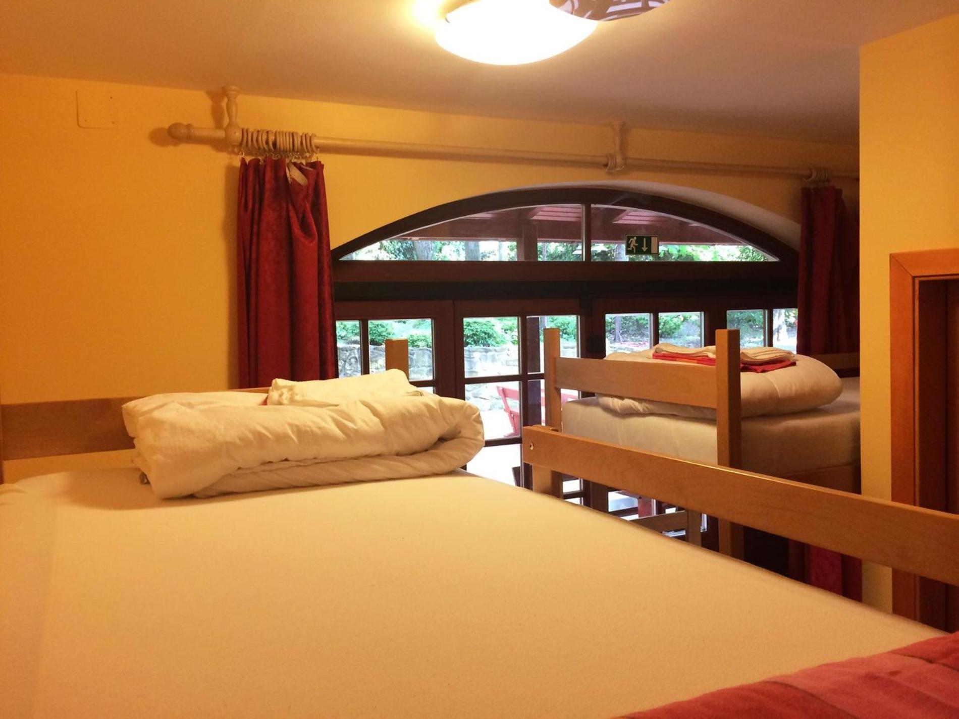 Double or Twin Room with Private Bathroom - Photo 1