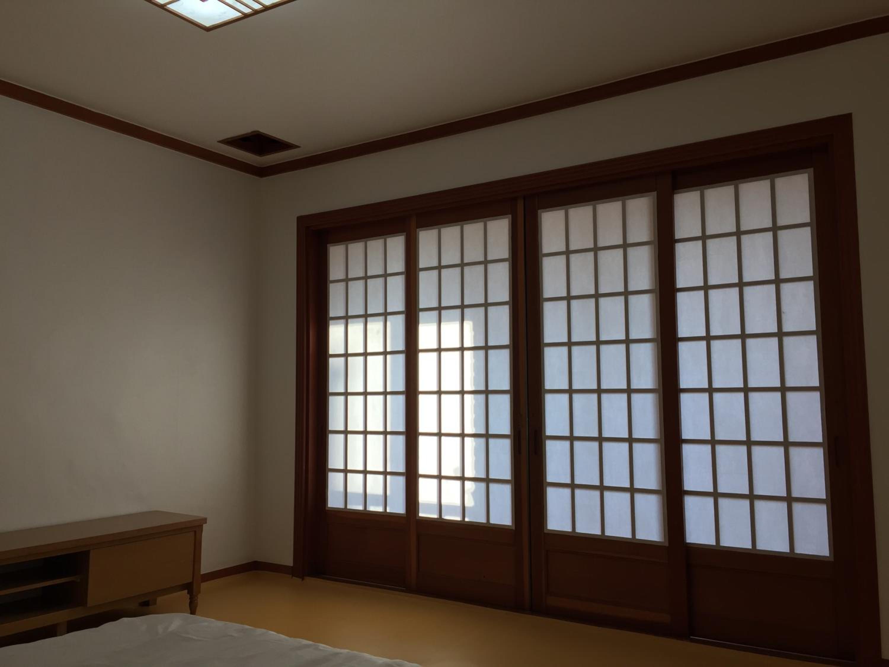 Deluxe Family Suite - Photo 25