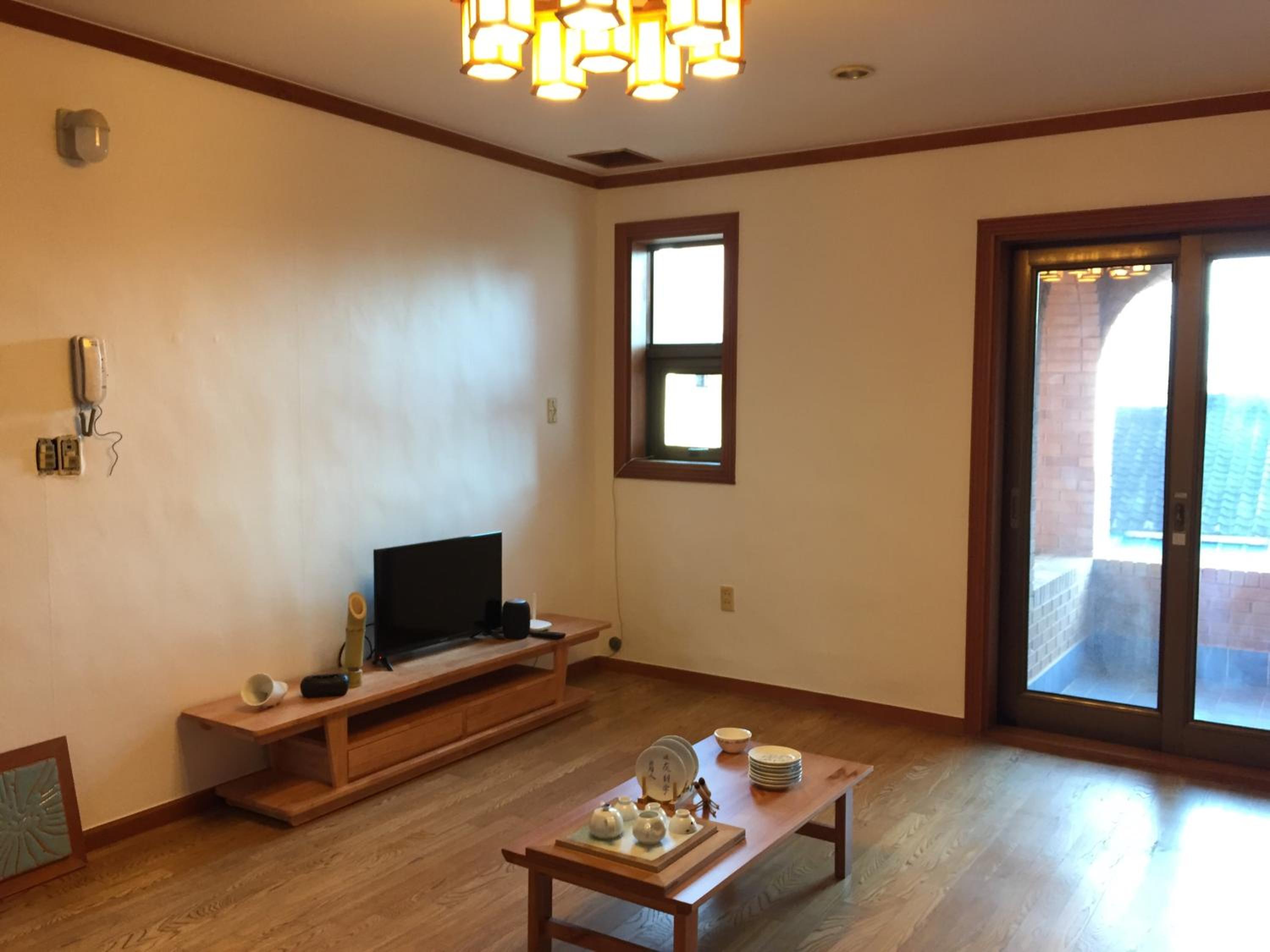 Deluxe Family Suite - Photo 44