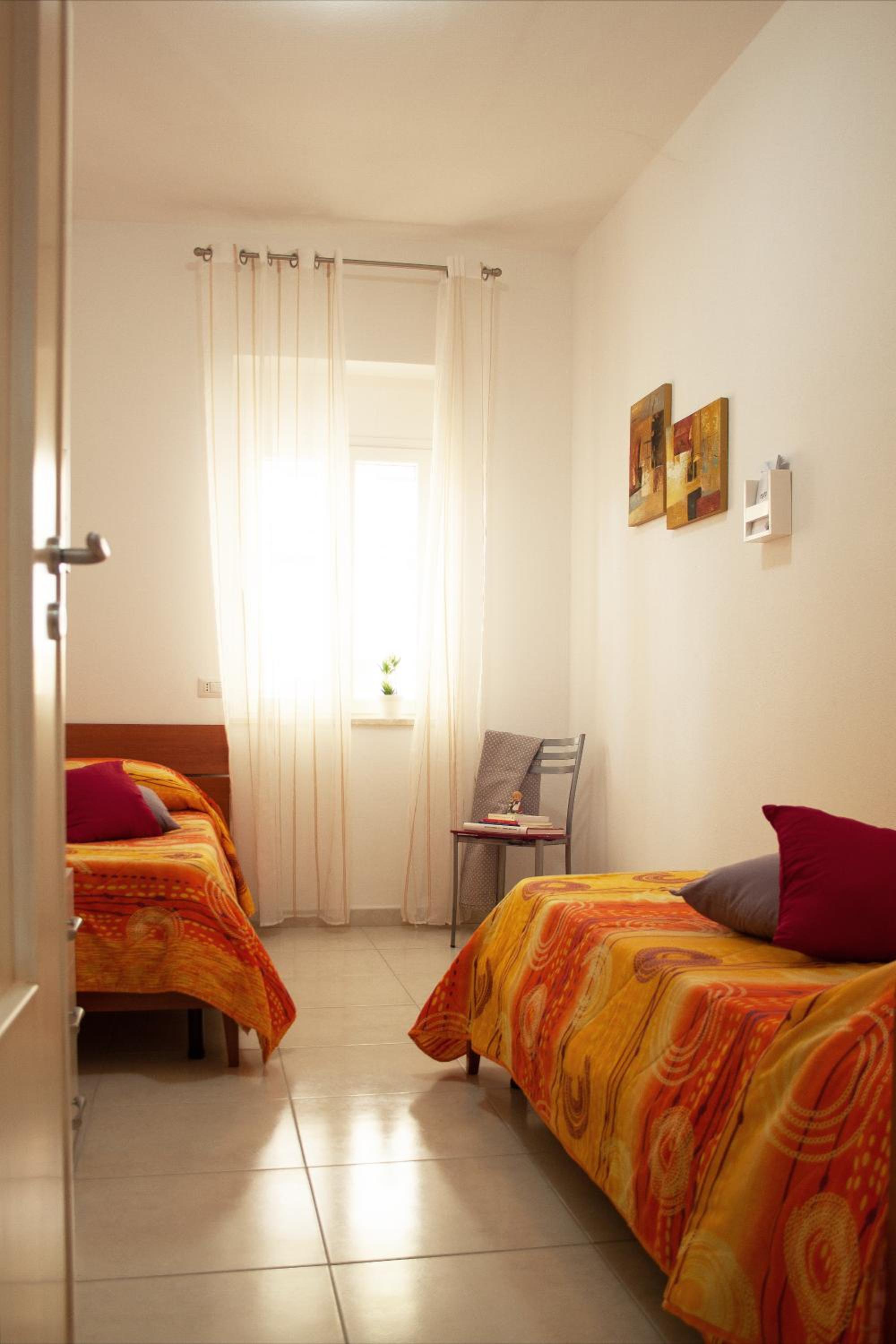 Apartment photo 2