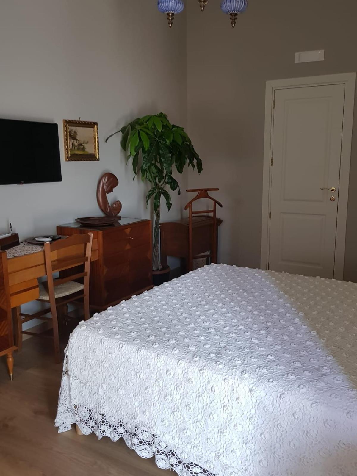 Double Room with Balcony photo 2