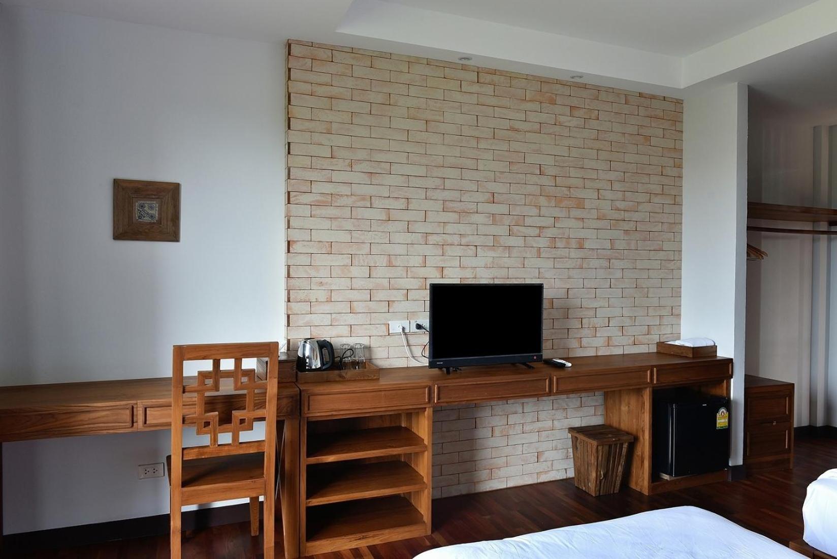 Twin Room with Balcony