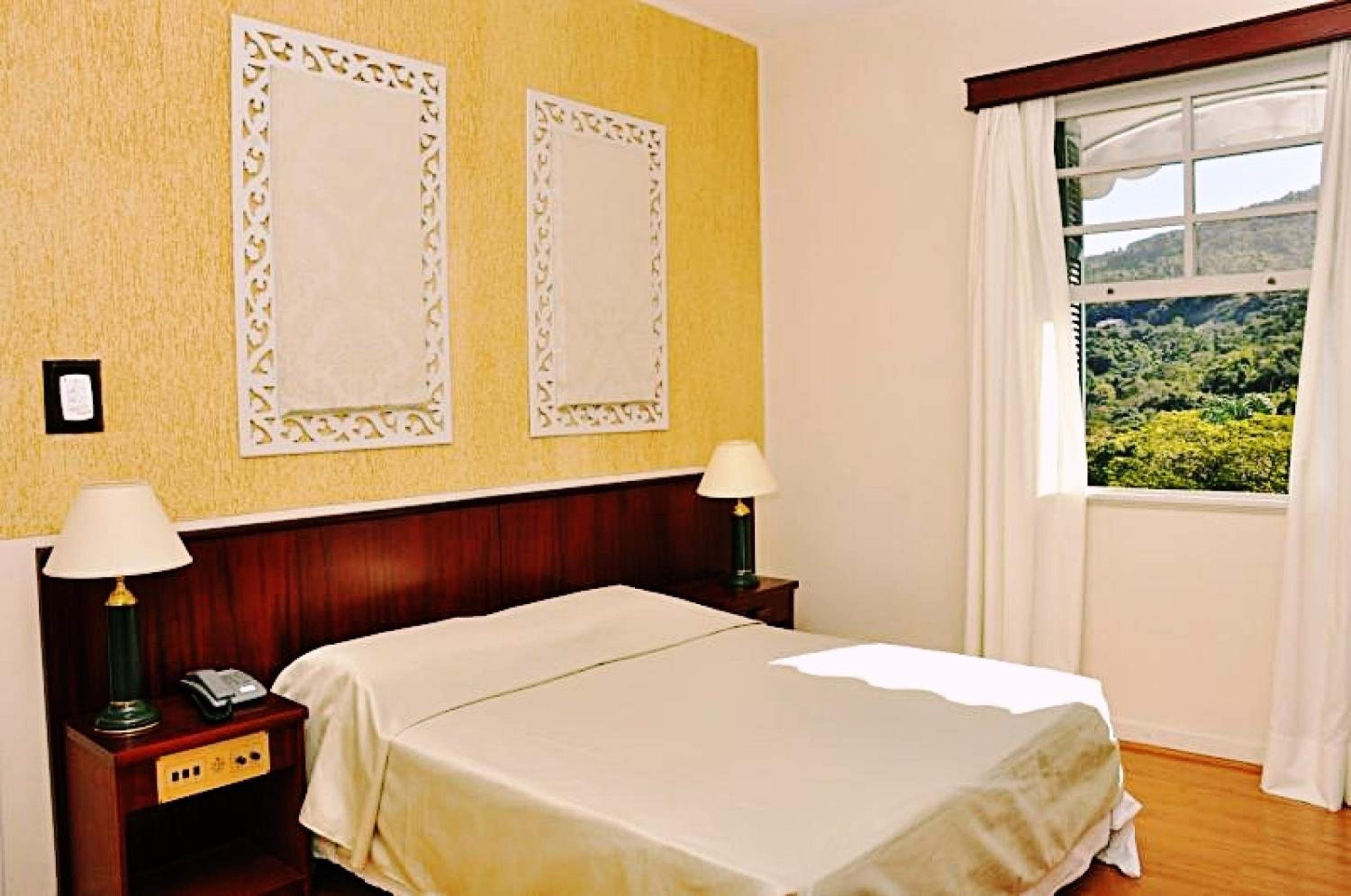 Standard Double or Twin Room photo 1