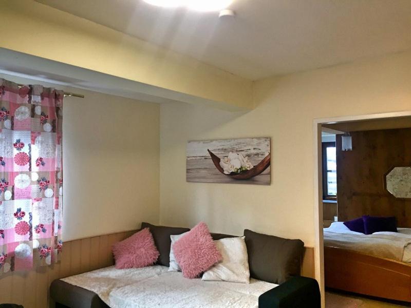Deluxe Apartment photo 1