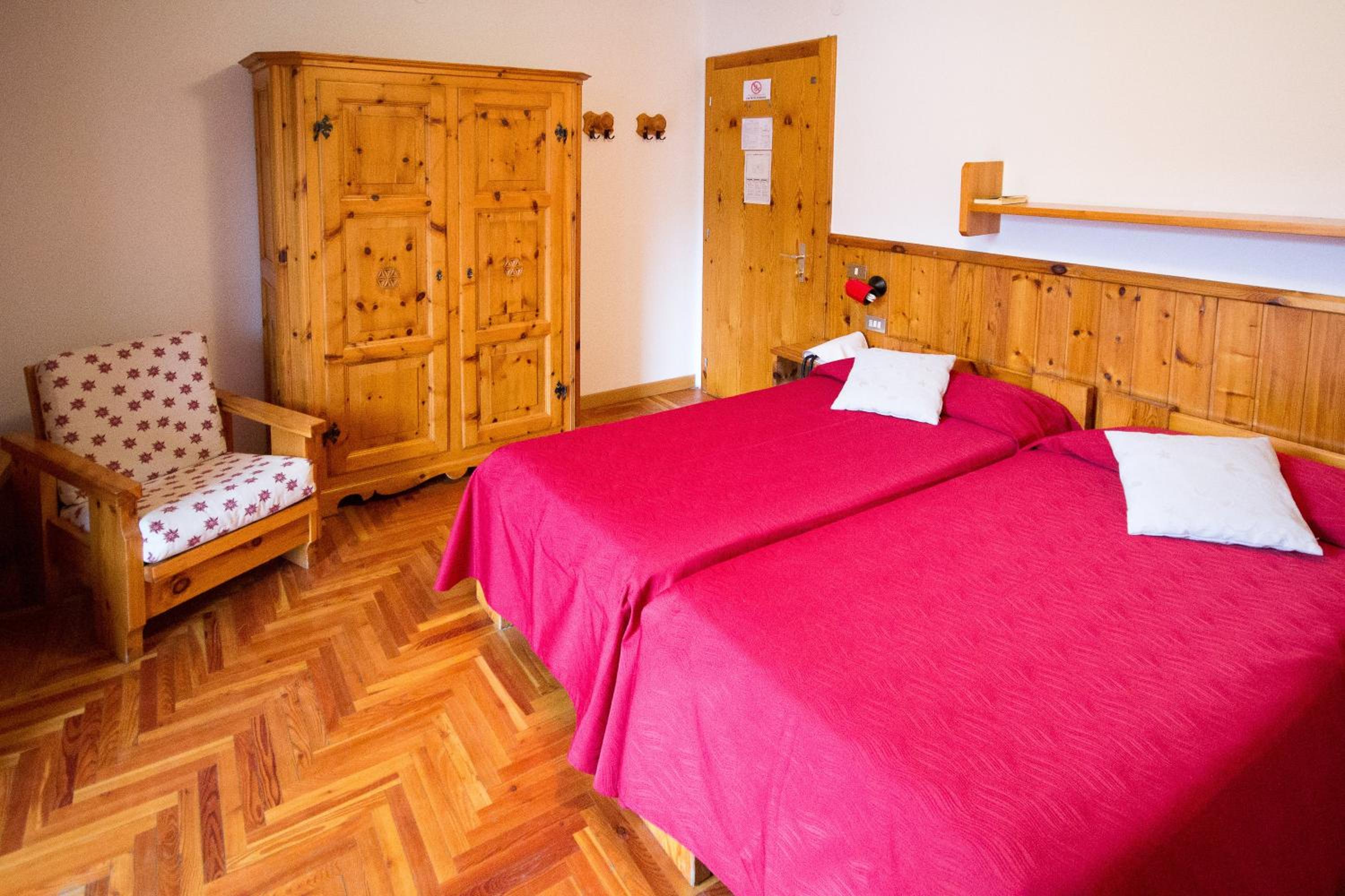 Superior Double or Twin Room - Photo 6