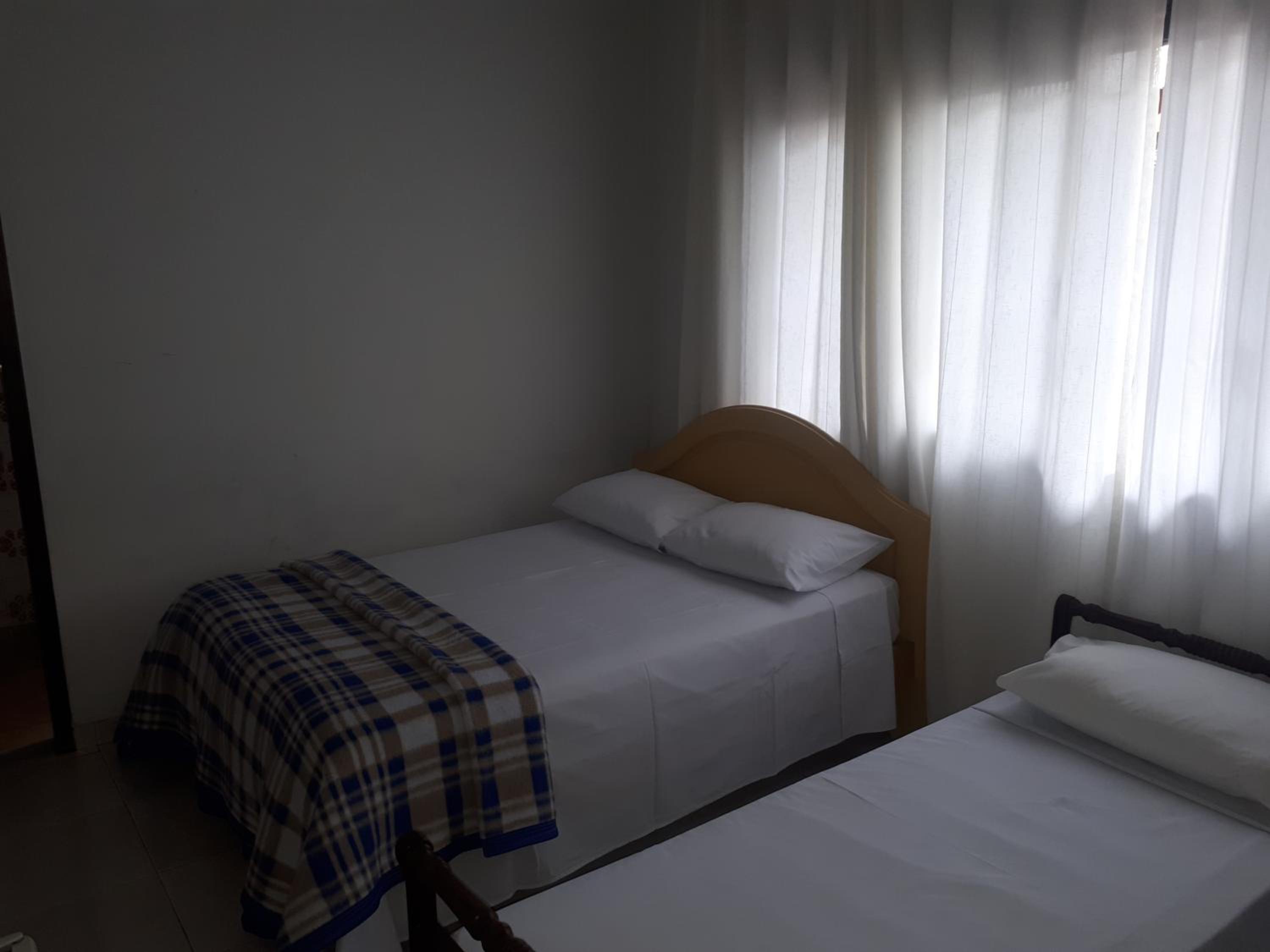 Basic Triple Room
