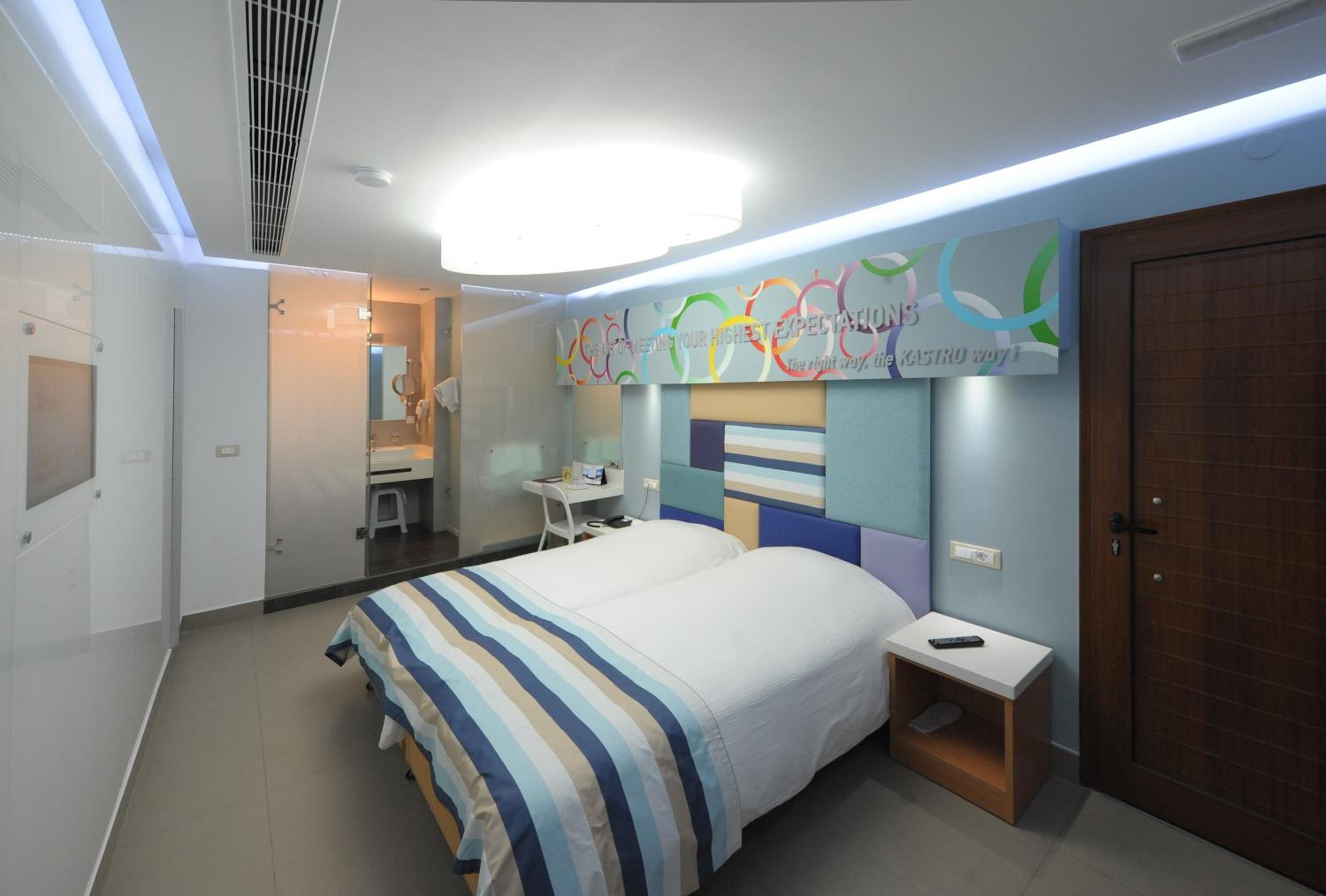 Double or Twin Room - Photo 16