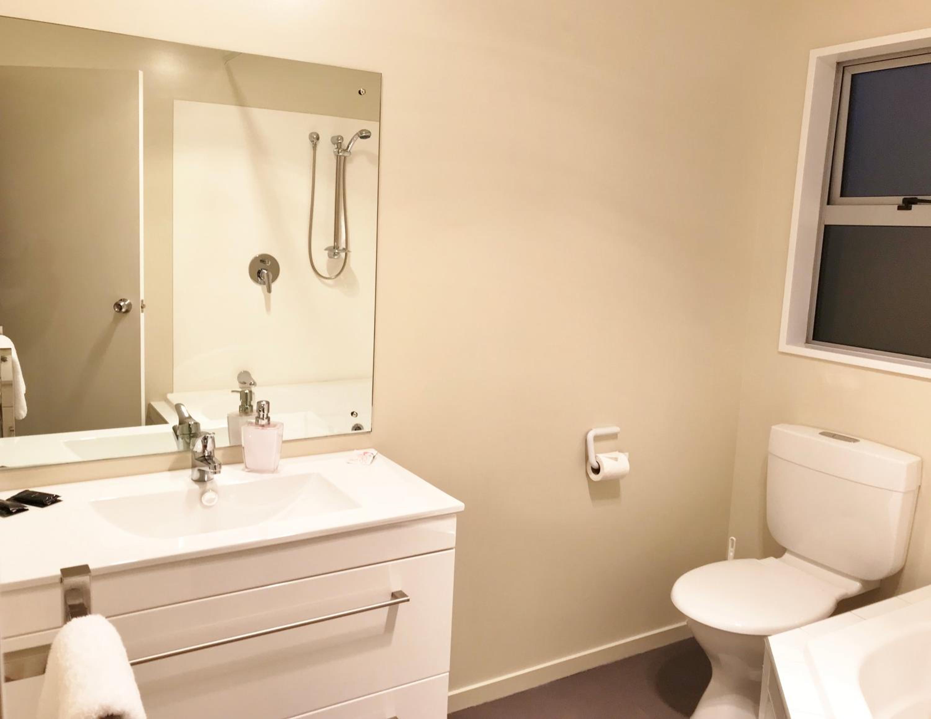 Superior Studio with Spa Bath 7 photo 3