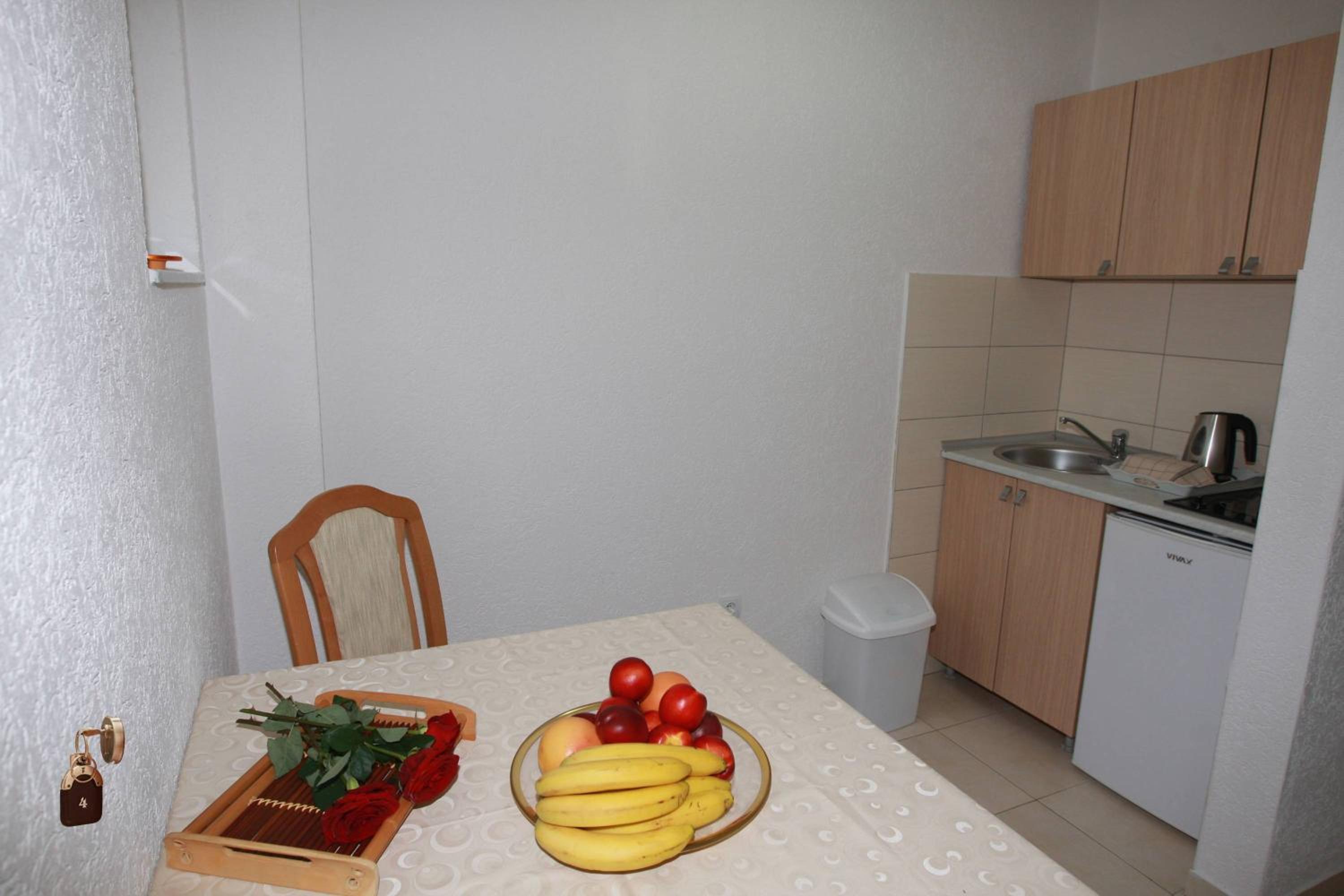 Standard Double Room - Photo 3