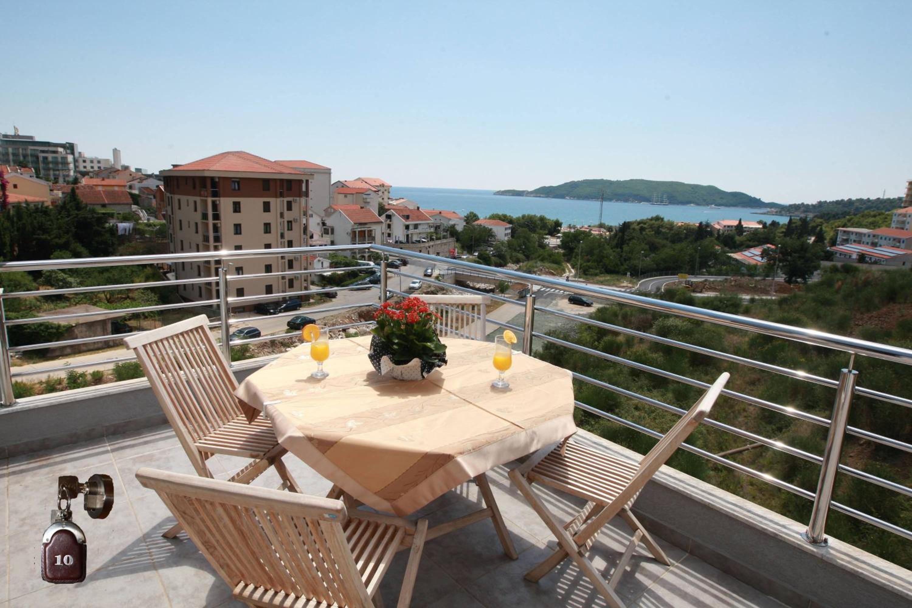 King Suite with Sea View - Photo 15