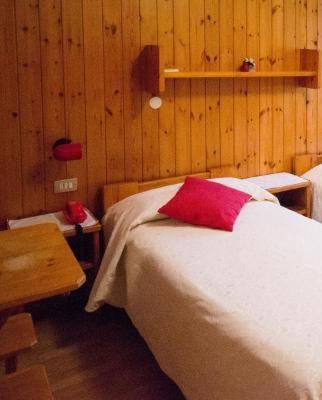 Standard Single Room photo 3