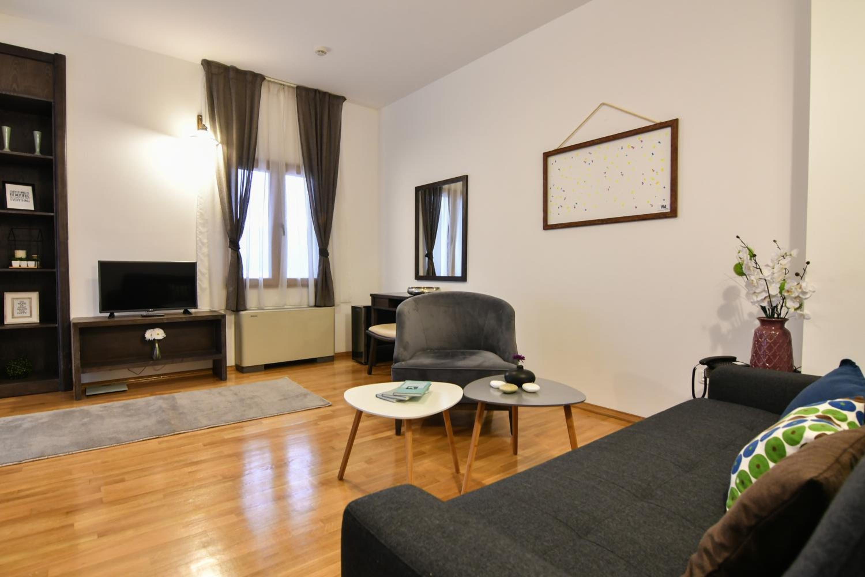Superior Two-Bedroom Apartment with Sea View