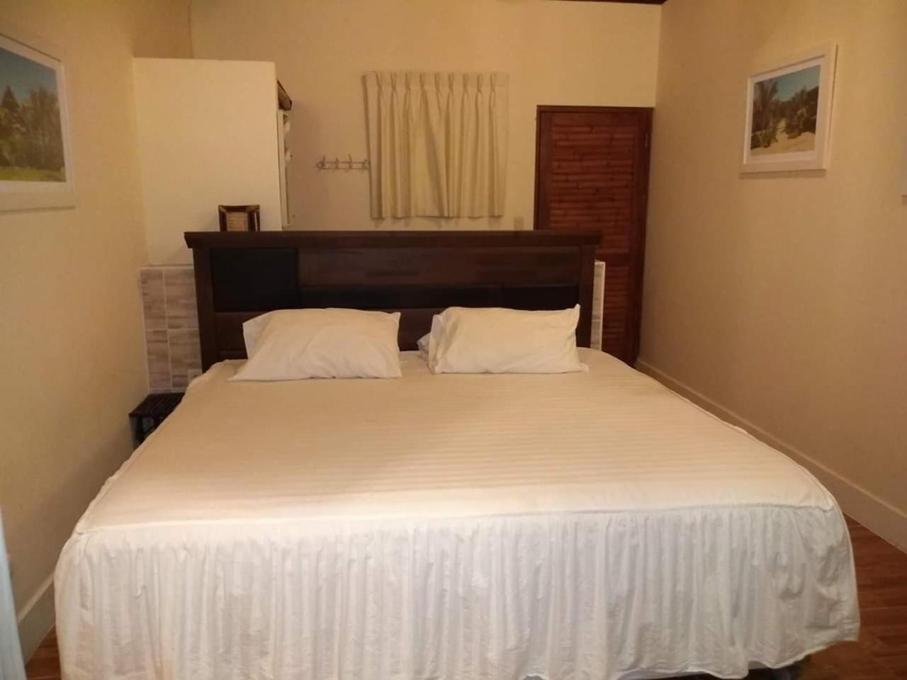 Double or Twin Room photo 2