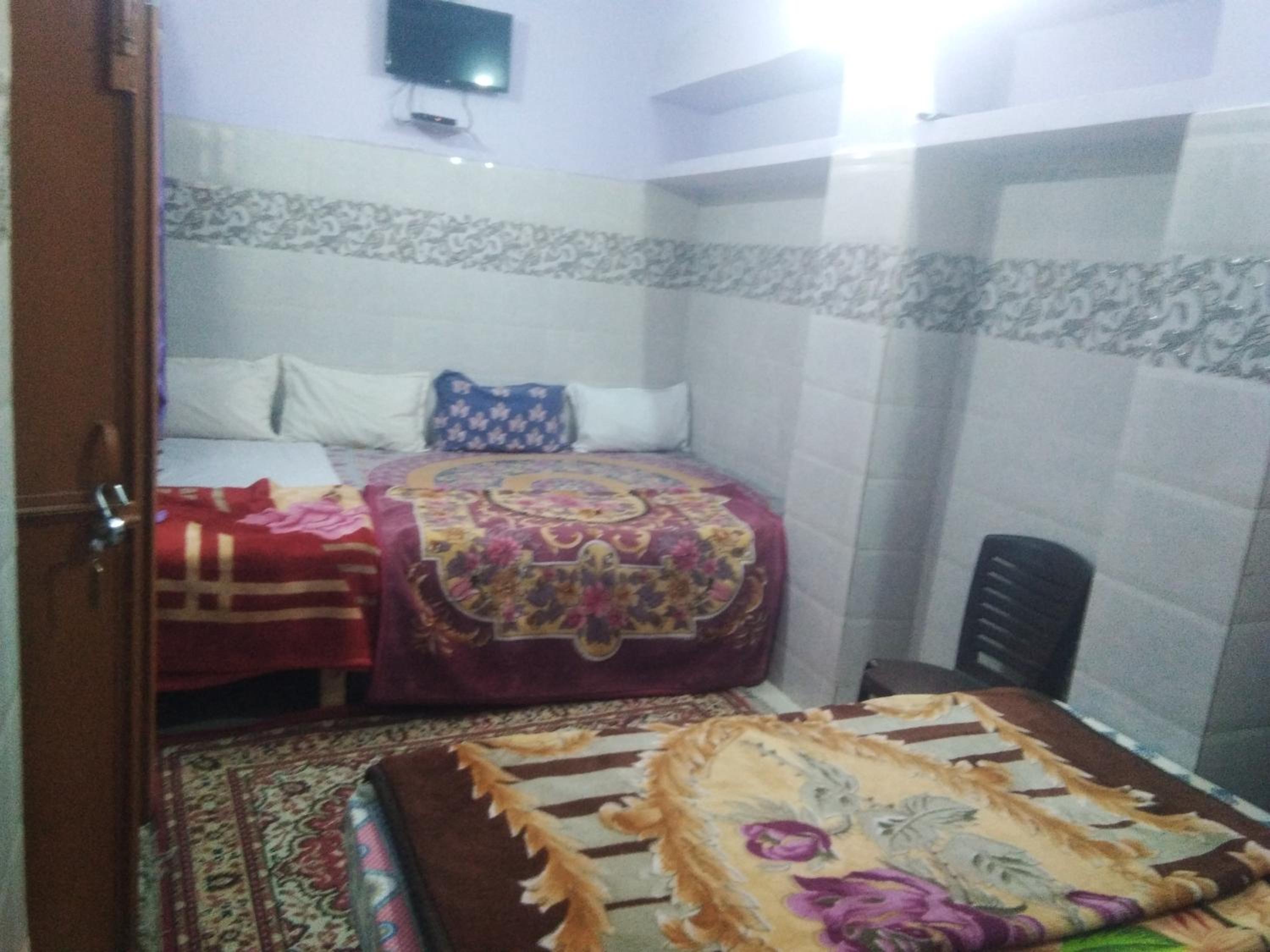 Deluxe Family Room - Photo 12