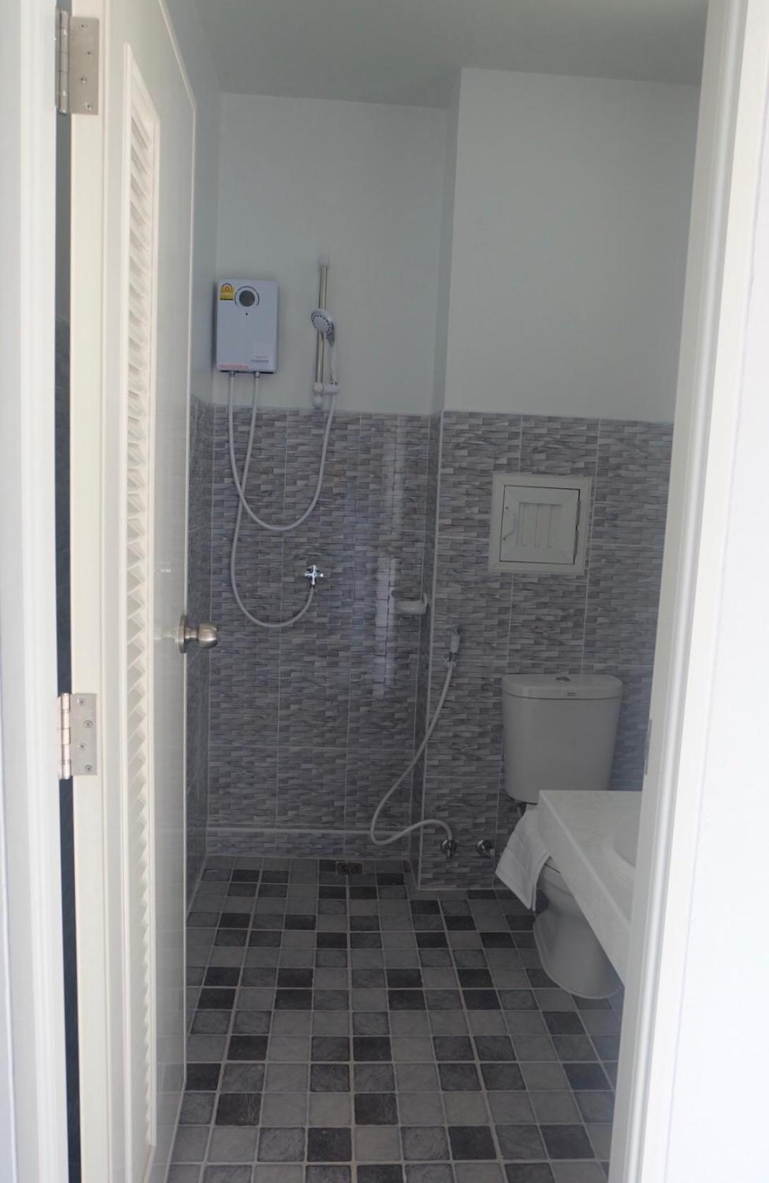 Apartment - Photo 24