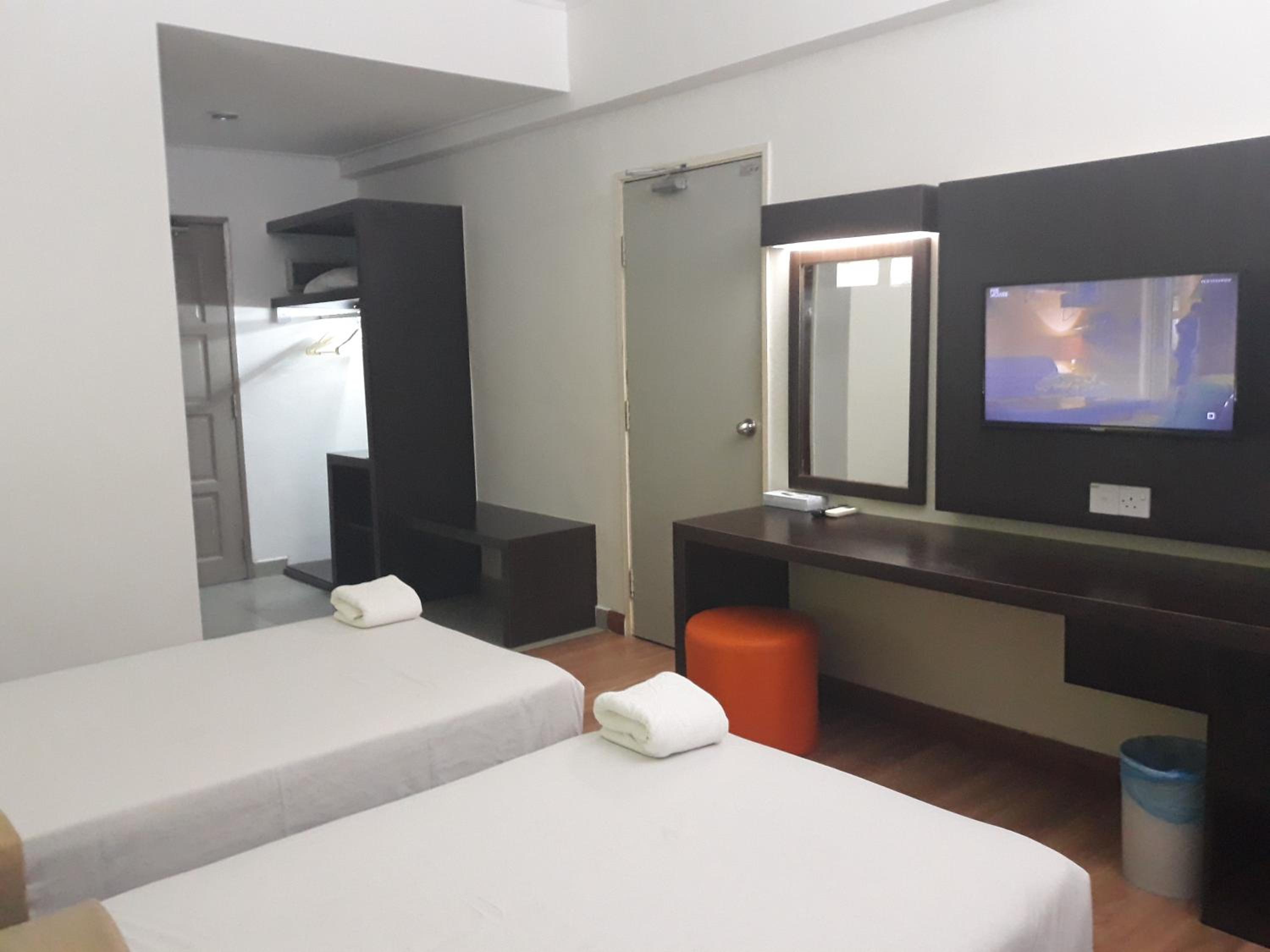 Superior Twin Room photo 2