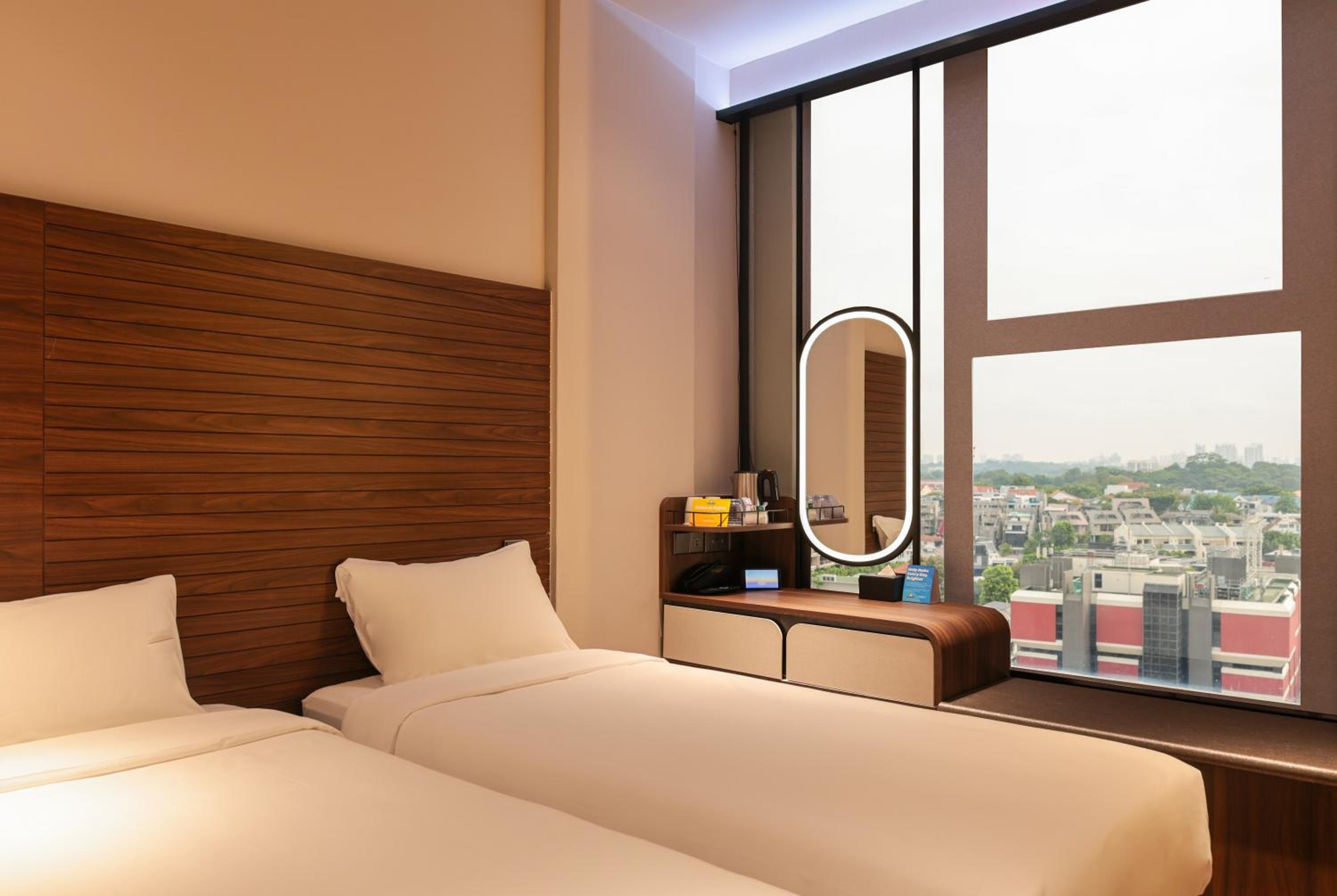 Superior Twin Room, photo 6