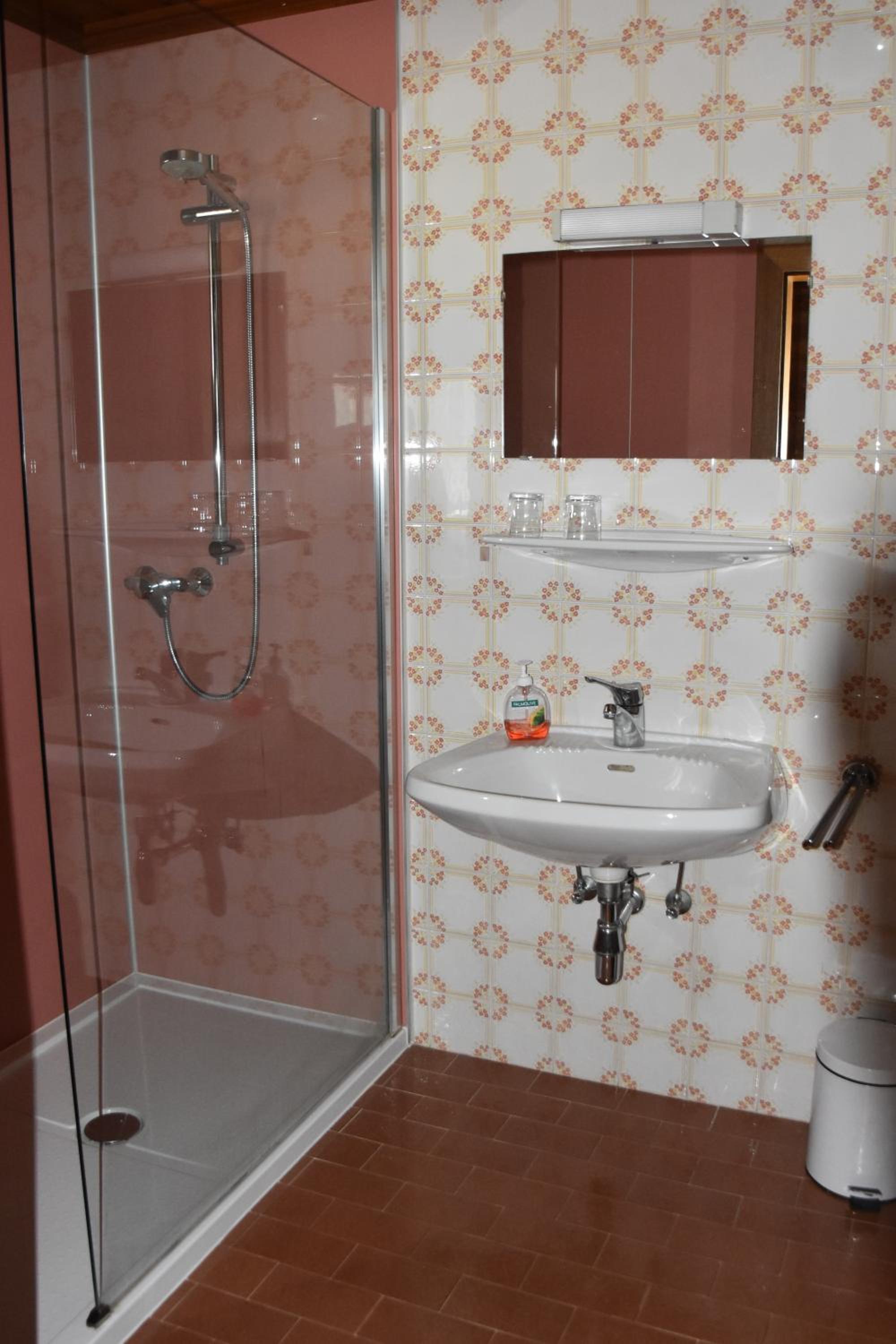 One-Bedroom Apartment With Balcony photo 3