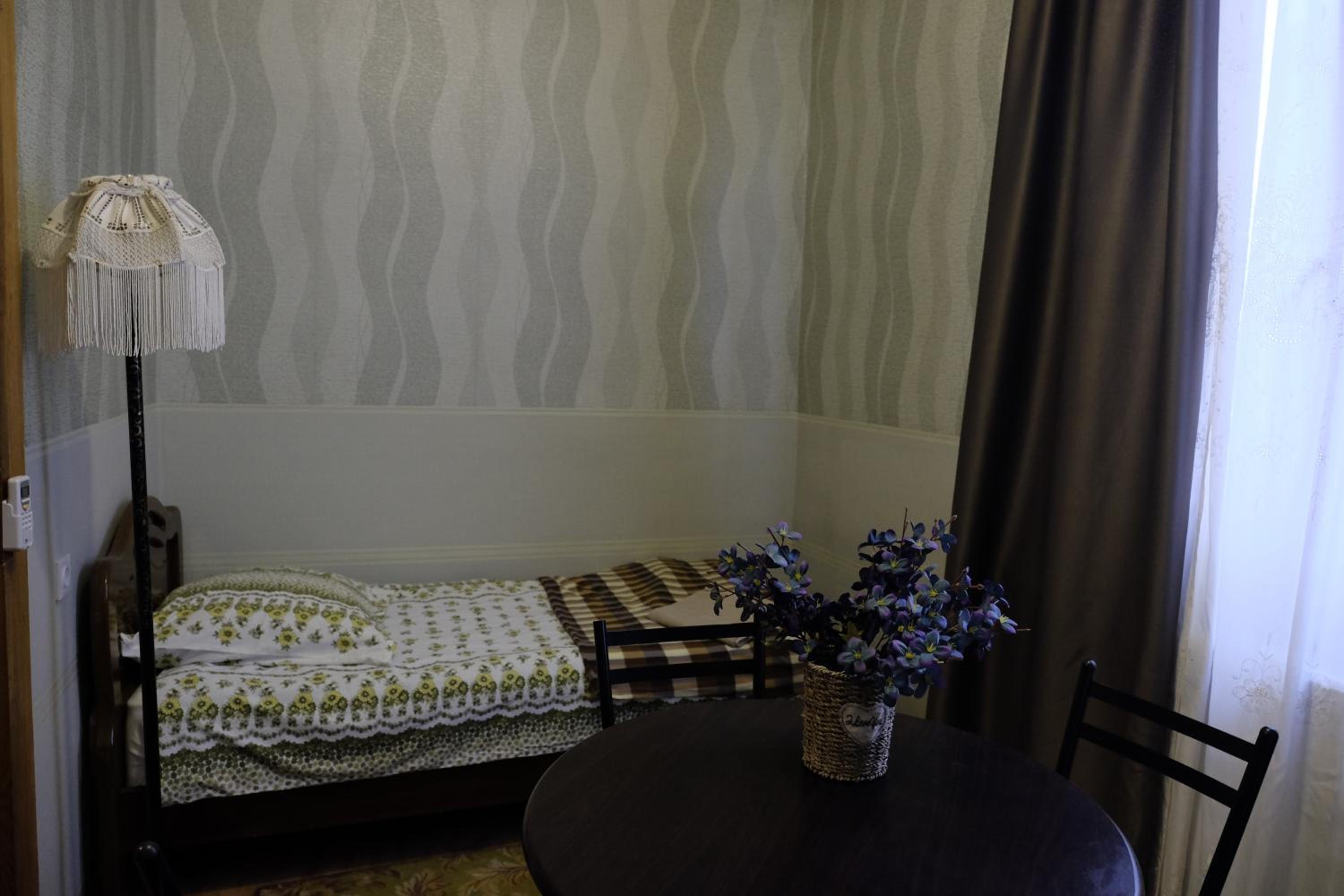 Family Suite with Balcony - Photo 22