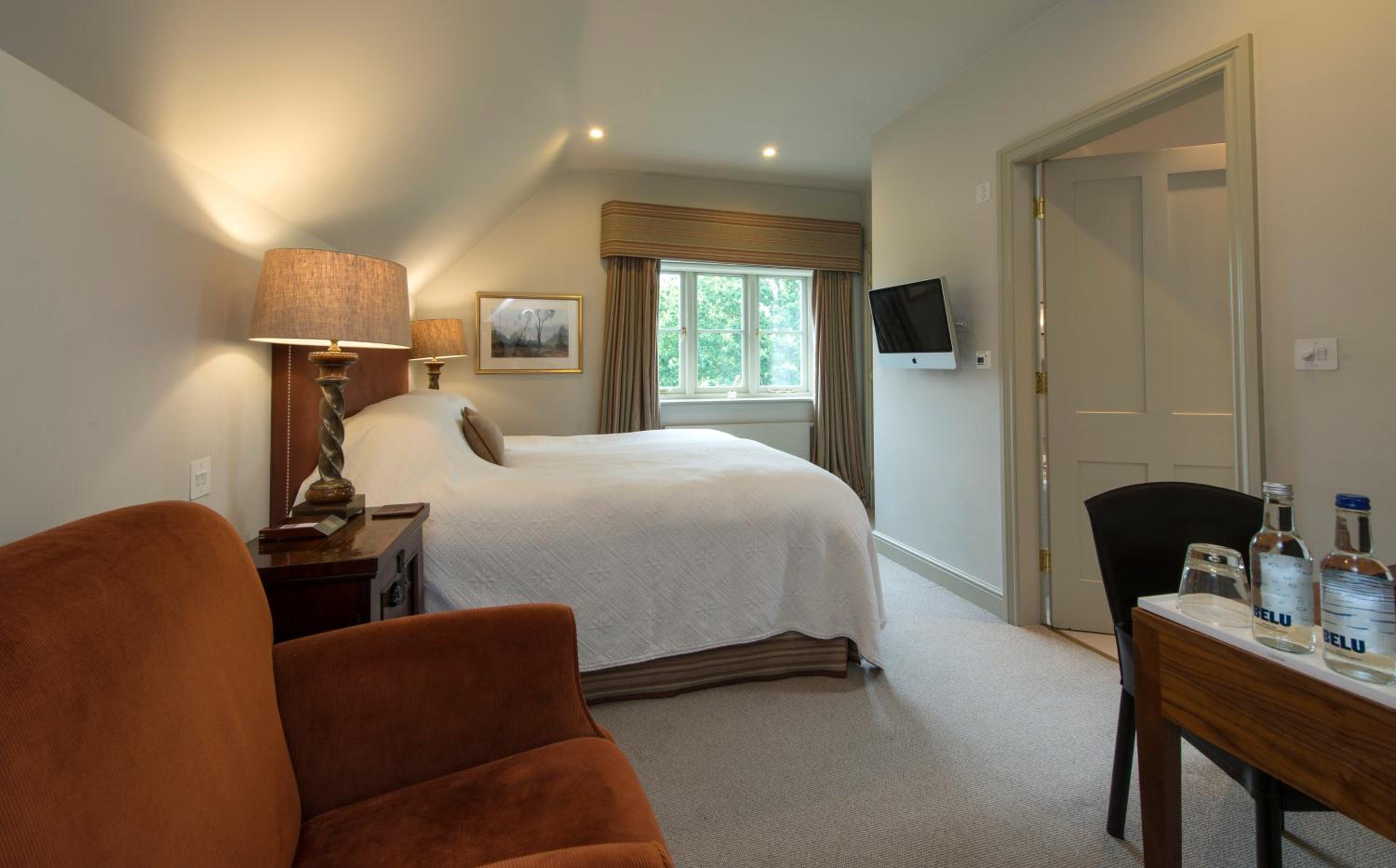 Standard Double Room - Photo 3