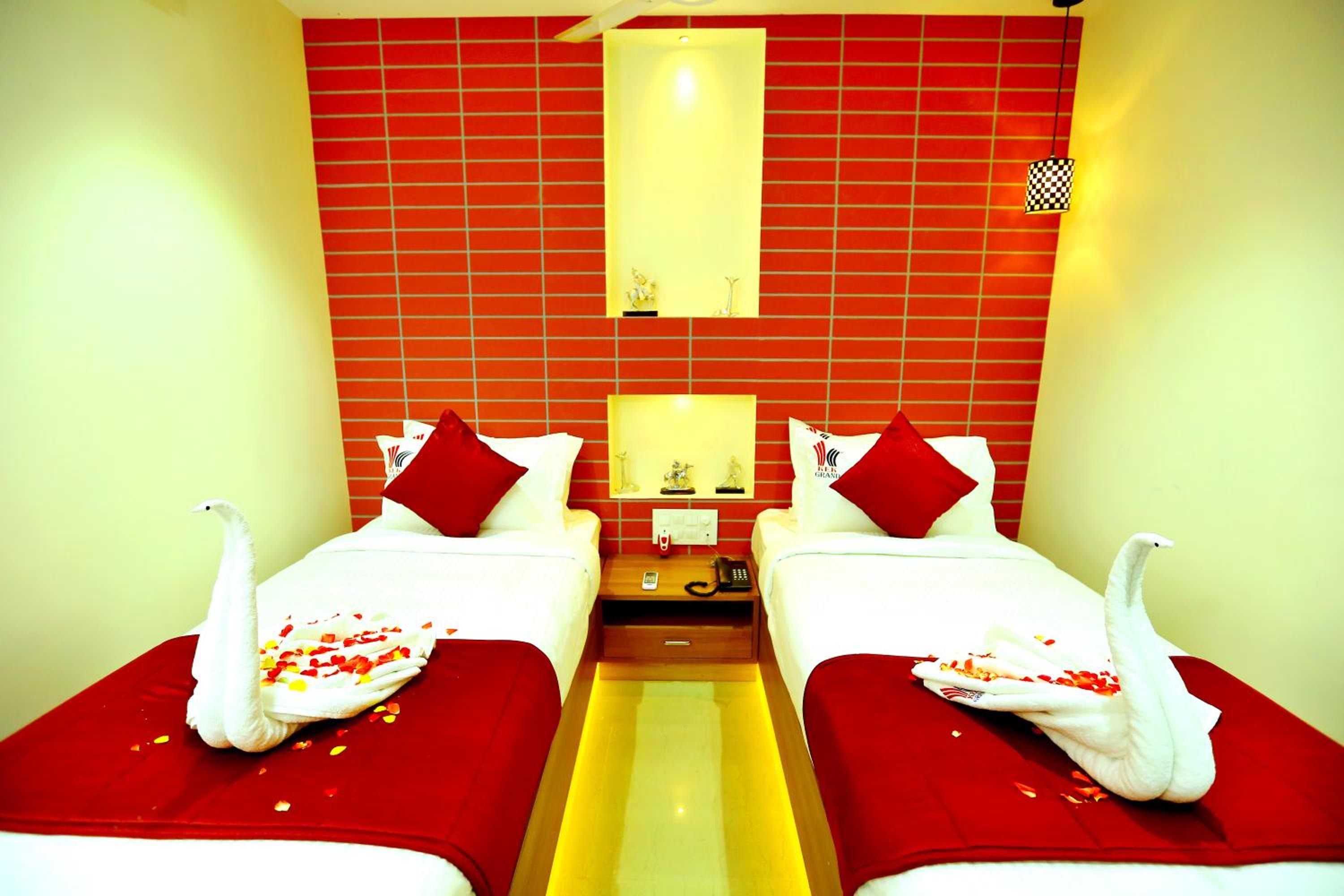 Superior Twin Room - Photo 5