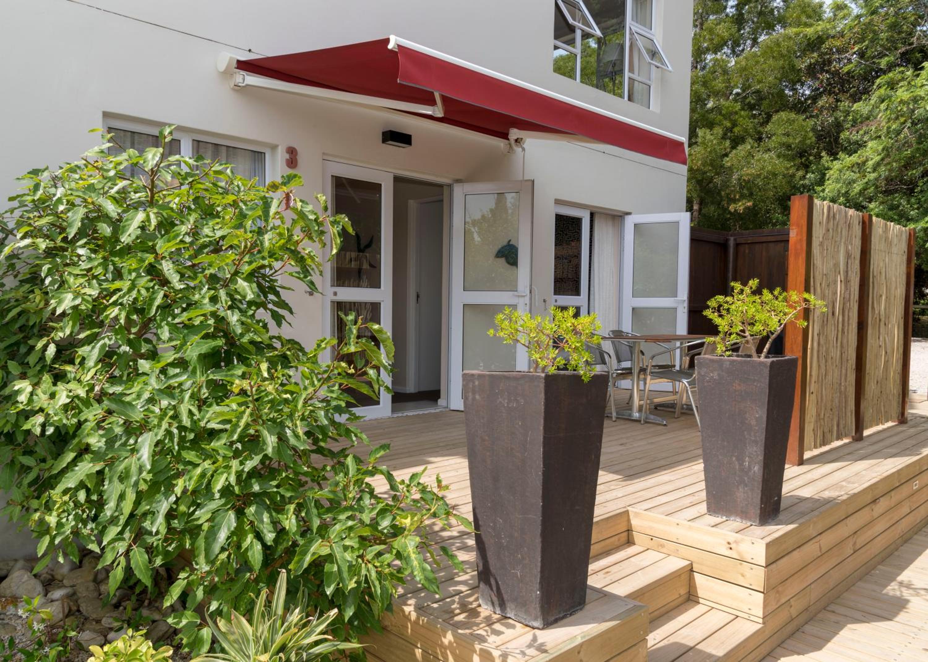 Apartment with Terrace photo 2