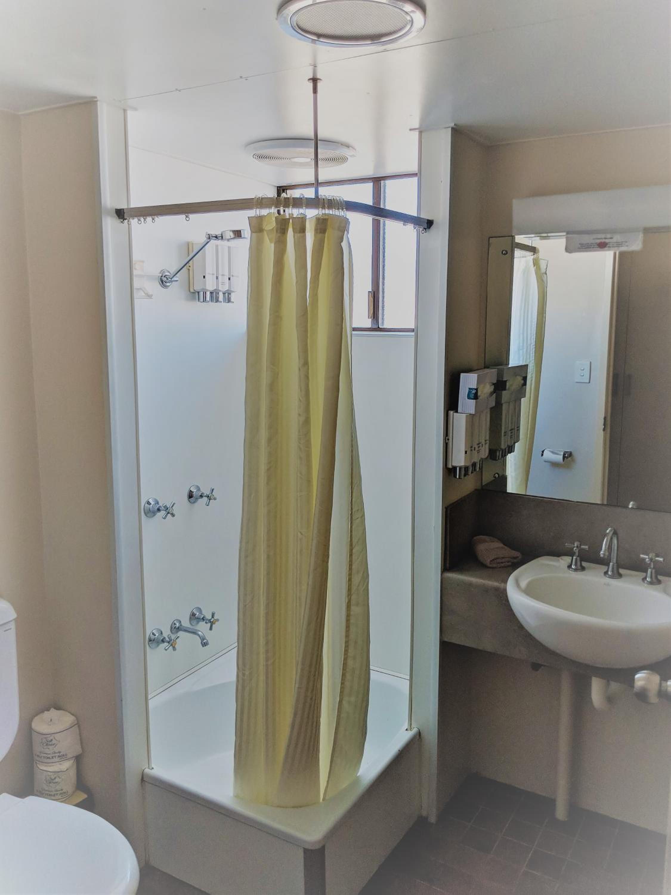 Two-Bedroom Family Suite with Terrace - Photo 7