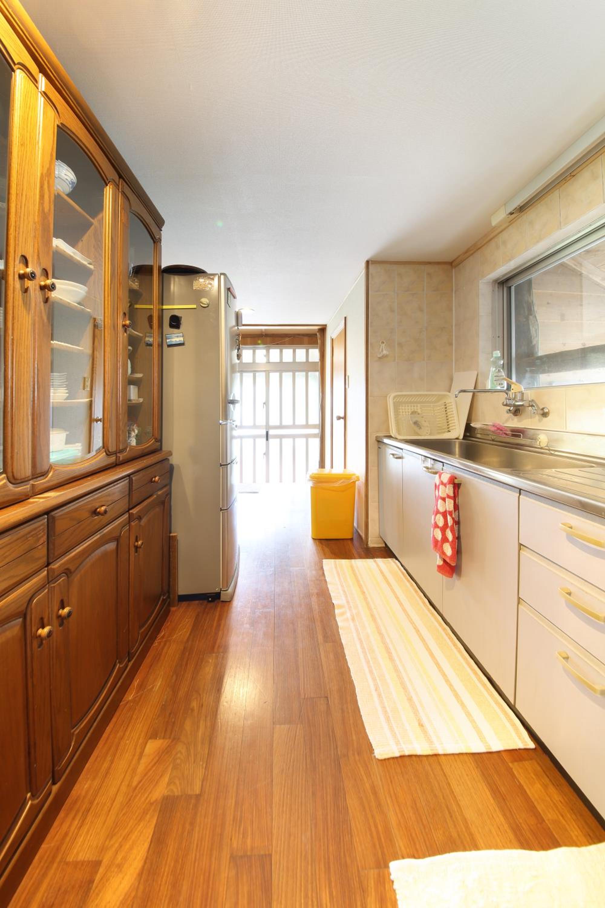 Four-Bedroom House - Photo 38